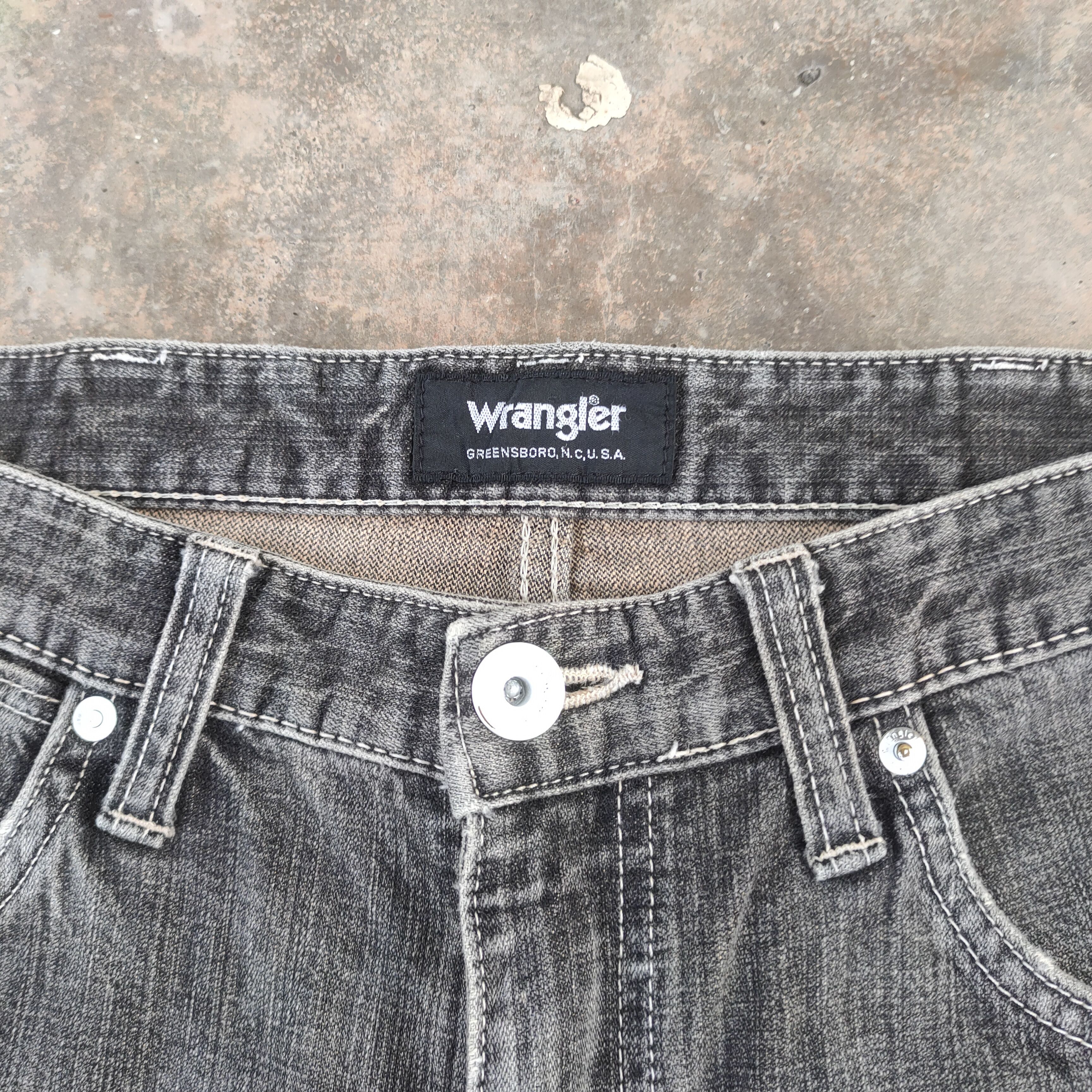 Wrangler W31 VINTAGE WRANGLER FLARE FADED DISTRESSED JEANS PANTS Size US 31 - 5 Thumbnail