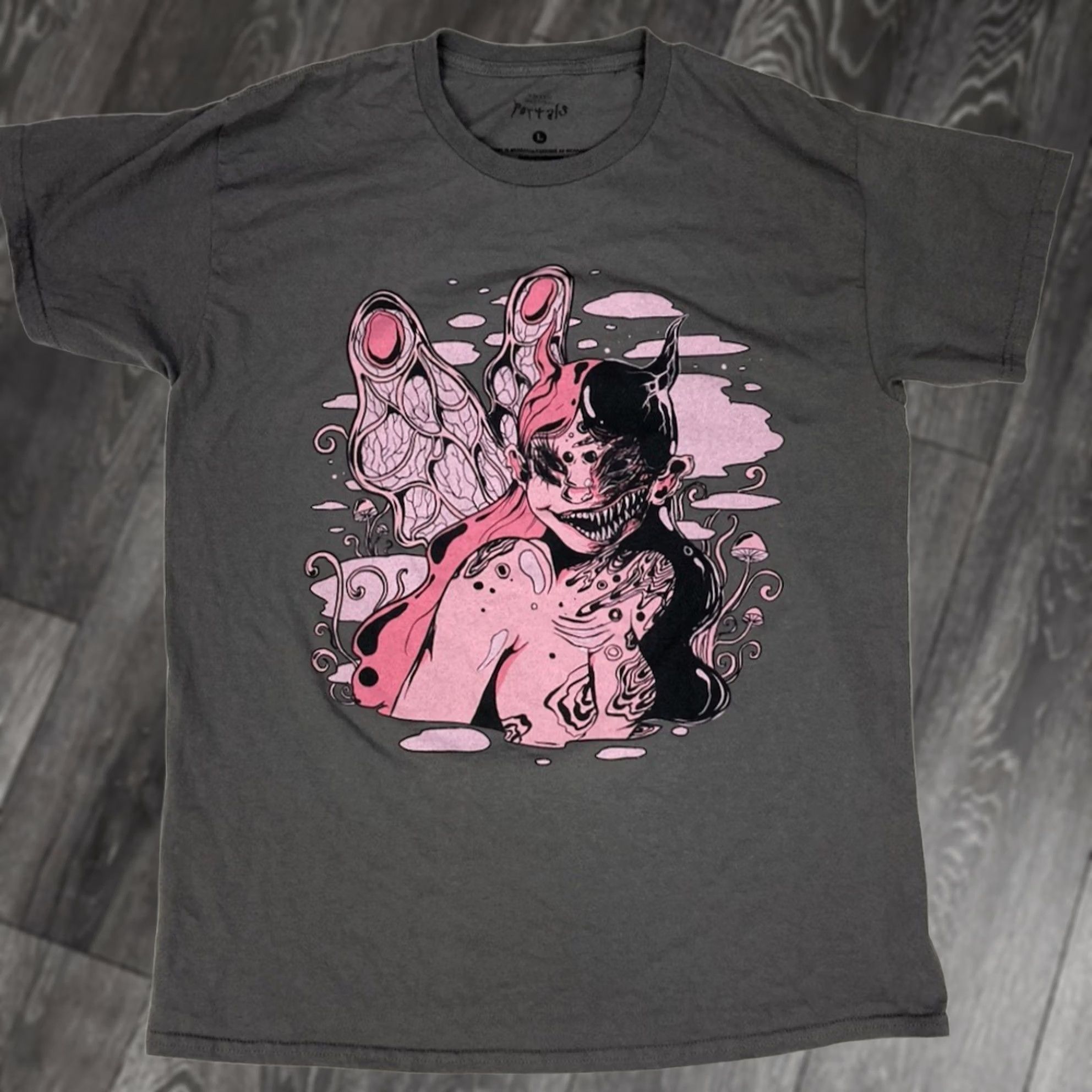 Vintage VINTAGE Melanie Martinez Portals Graphic T-shirt Men L Gray Music Merch Size US L / EU 52-54 / 3 - 1 Thumbnail