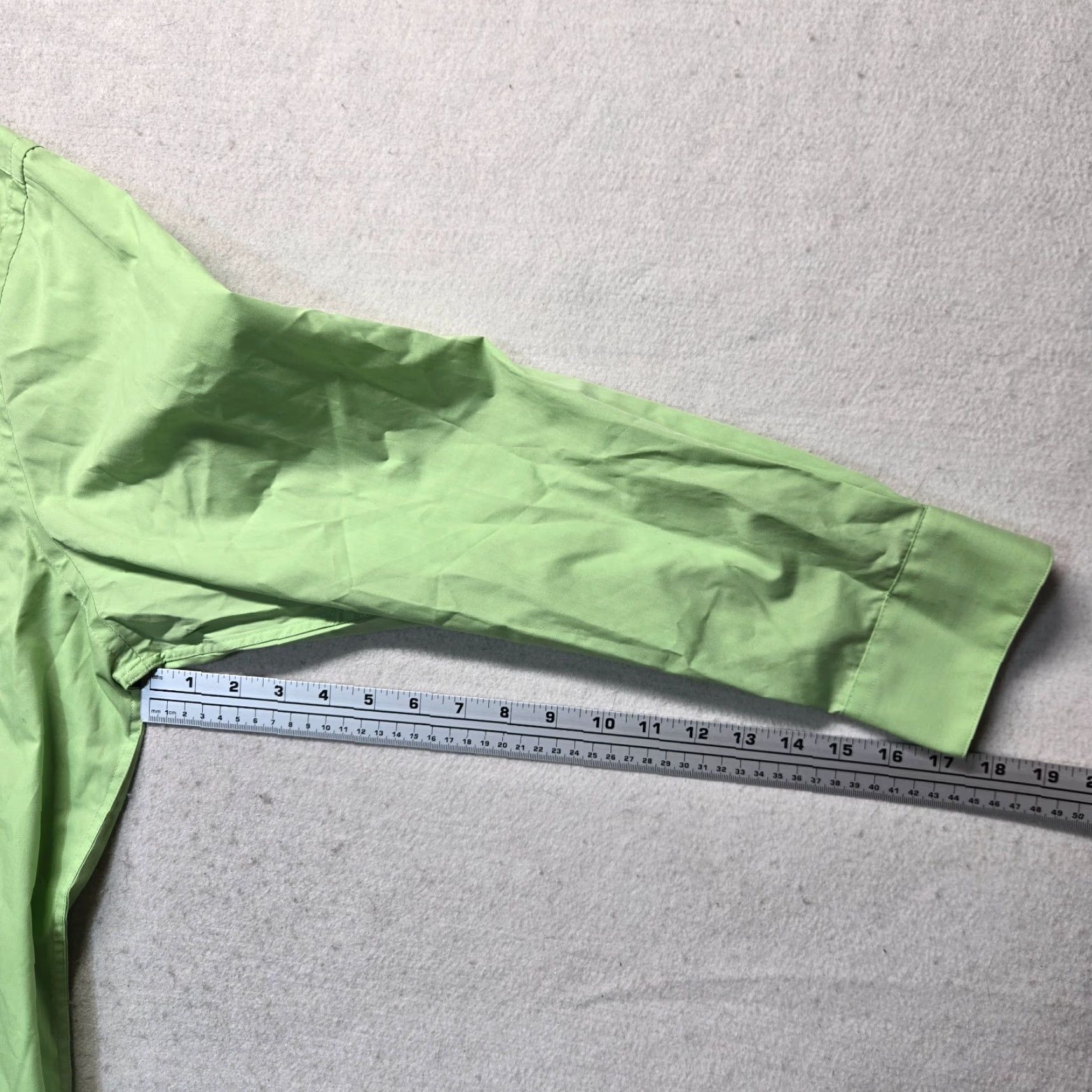 Vintage Ivy Crew Solid Green Long Sleeve Button-Up Shirt Adult Men 2XL XXL Collared Shirt Green Cotton Jacket? Size US XXL / EU 58 / 5 - 5 Thumbnail