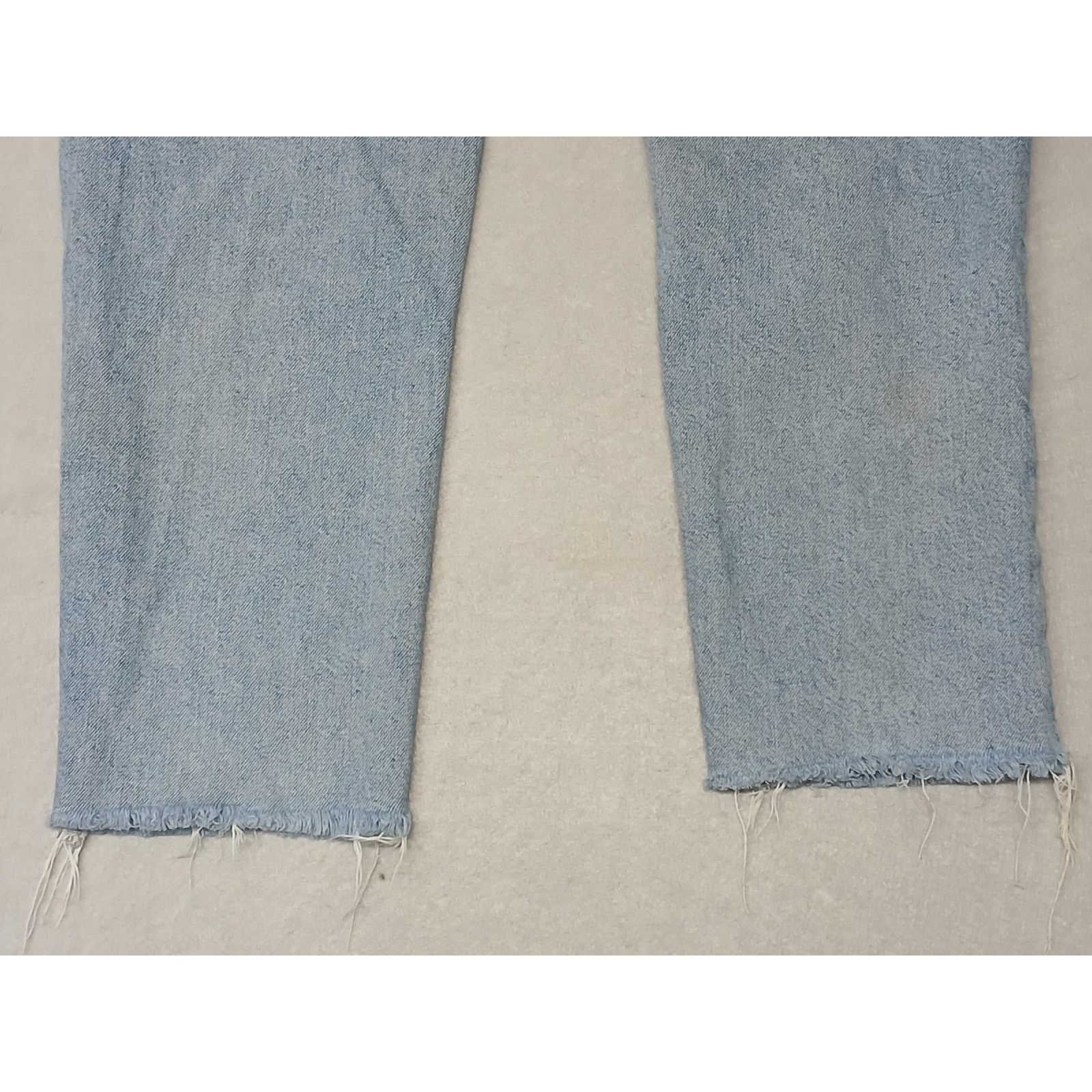 Forever 21 Forever 21 (24) Rugged Relaxed High Ankle Blue Denim Jeans Size 24" / US 00 / IT 34 - 7 Thumbnail