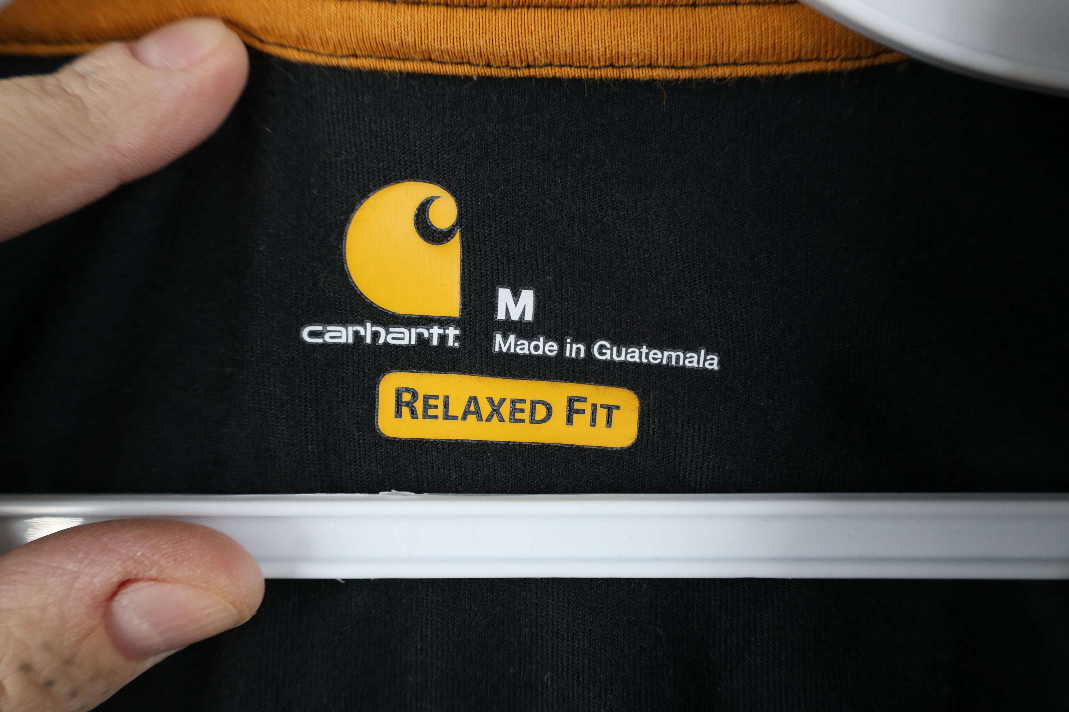 Carhartt Vintage Y2K Carhartt Spell Out Pocket T-Shirt Black Workwear Size US M / EU 48-50 / 2 - 9 Thumbnail