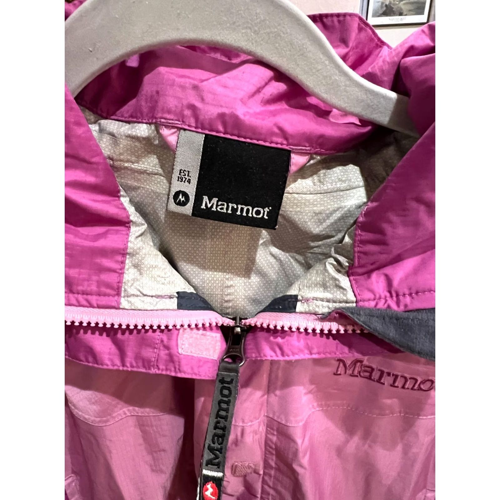 Marmot Marmot Women's Jacket - Pink - XS - Water Resistant - Full Zip - Pockets - Nylon Lining - Anorak - Regular Fit Size XS / US 0-2 / IT 36-38 - 3 Thumbnail