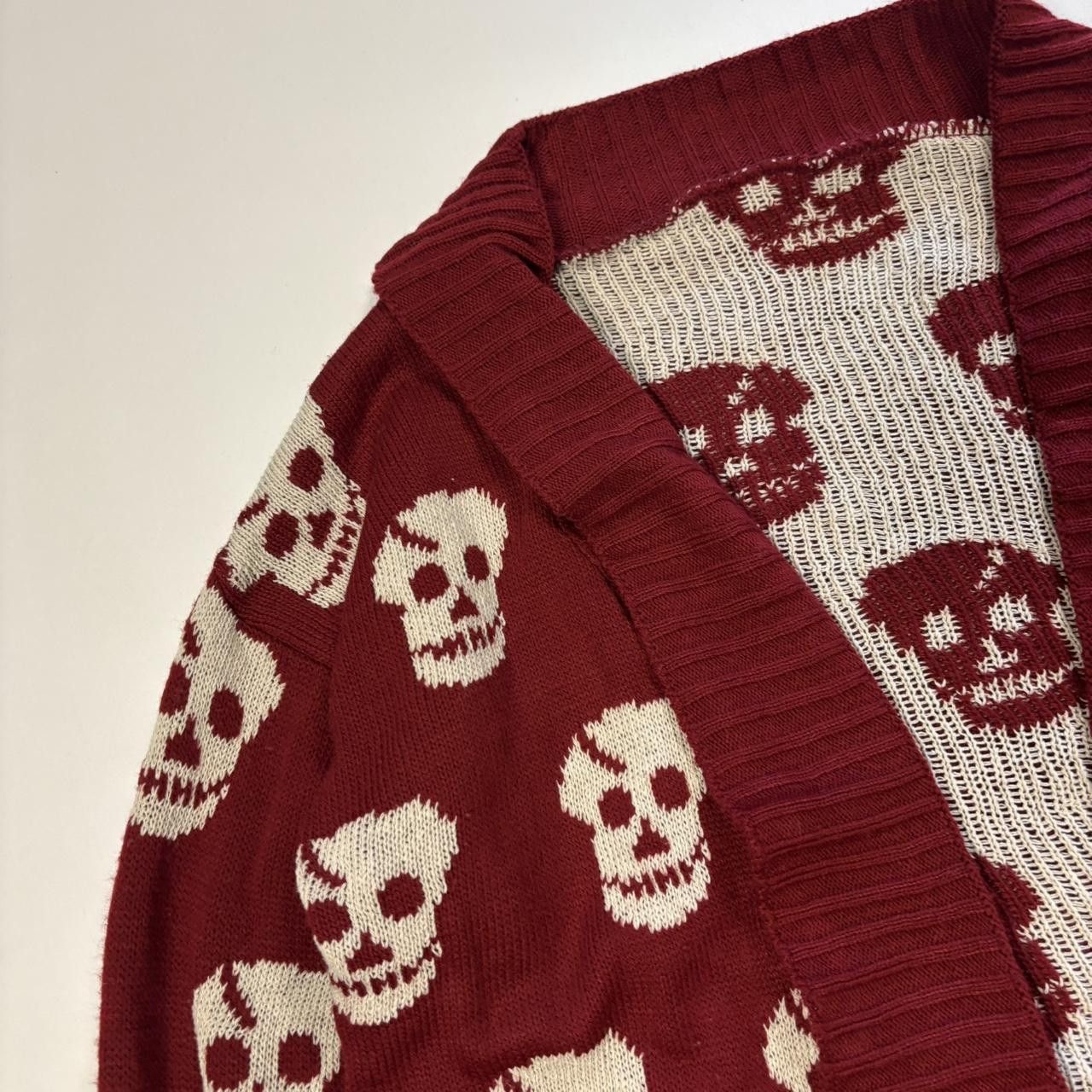 Japanese Brand Vintage Y2K Skull Print Cardigan Knit Size US L / EU 52-54 / 3 - 4 Thumbnail