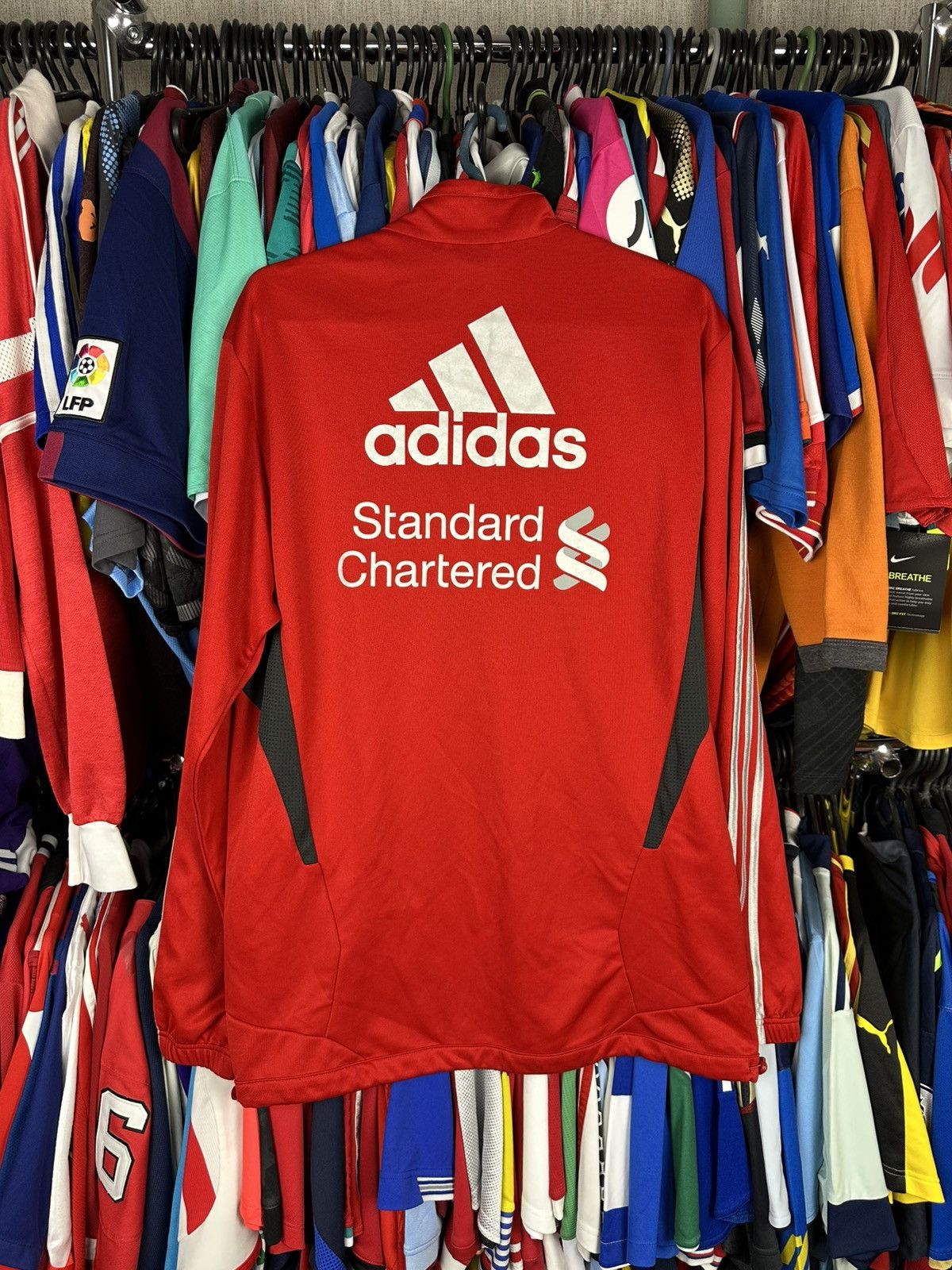 Adidas Vintage Adidas Liverpool Football Jacket Soccer Track Top Size US L / EU 52-54 / 3 - 12 Thumbnail