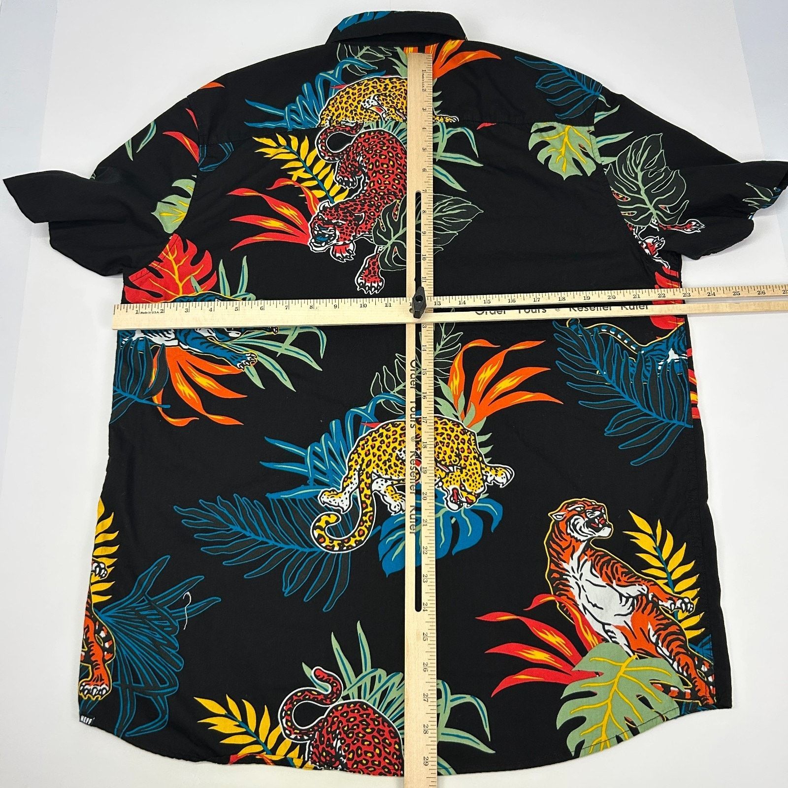 NEFF Neff Pool Sider Tiger Leopard Button Front Shirt Black L Size US L / EU 52-54 / 3 - 5 Thumbnail