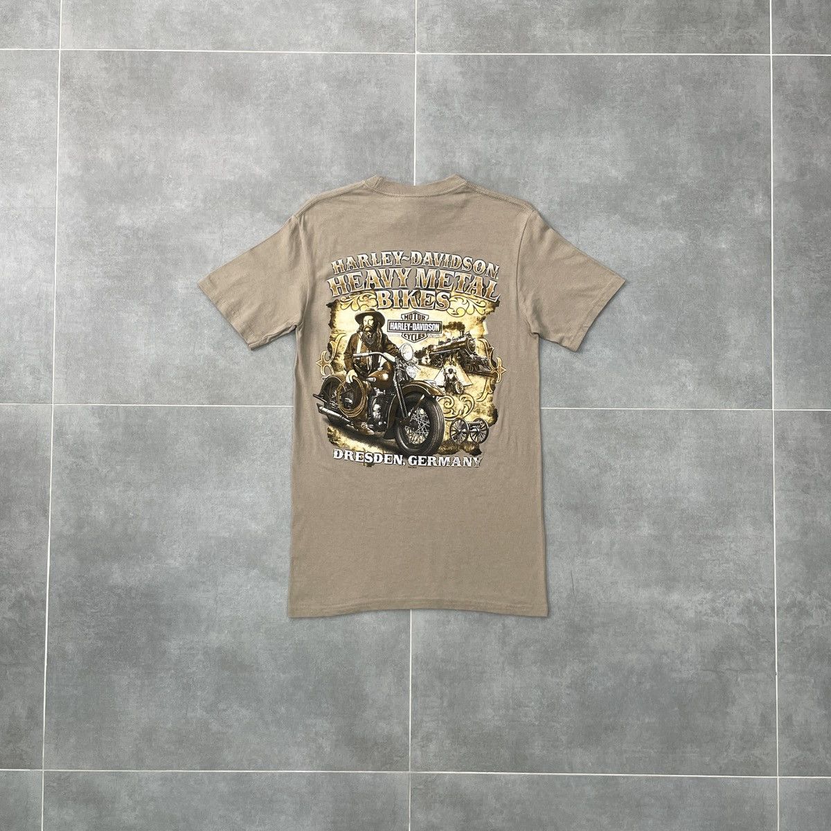 Harley Davidson Harley Davidson Motorcycles Dresden Germany T-Shirt Size S Size US S / EU 44-46 / 1 - 17 Thumbnail