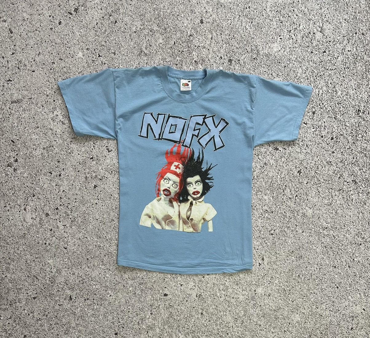 Band Tees × Vintage Vintage 2000 Nofx Pump Up The Valuum Rock Band T-Shirt Size US L / EU 52-54 / 3 - 3 Thumbnail