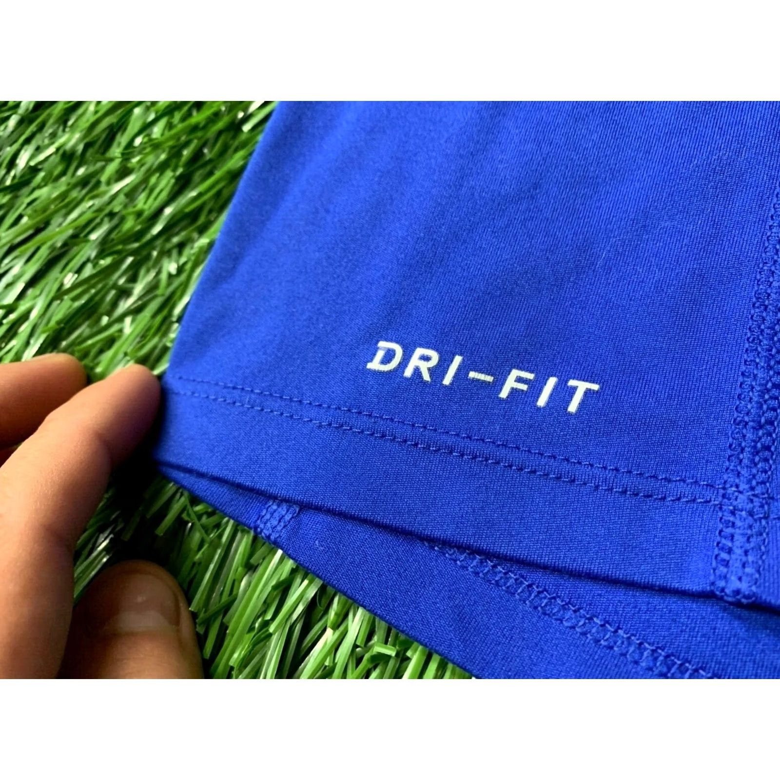 Nike Nike Running Shirt Men Large Blue Dri-FIT 2017 Training T-Shirt Short Sleeve Reflective Casual Athletic Jersey Size US L / EU 52-54 / 3 - 4 Thumbnail