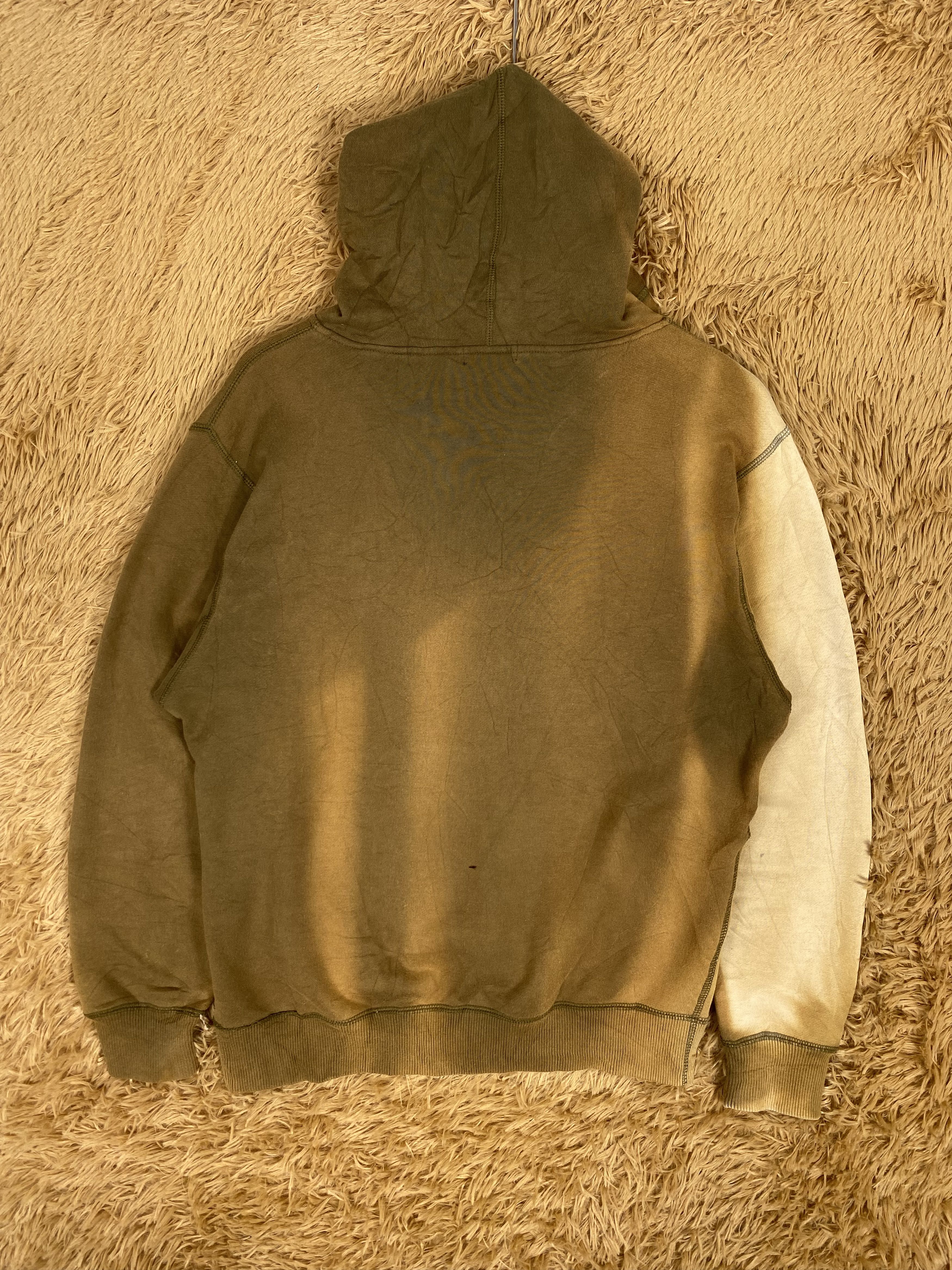 Uniqlo Vintage Uniqlo Shadow Sun Faded Hoodies Size US M / EU 48-50 / 2 - 4 Thumbnail
