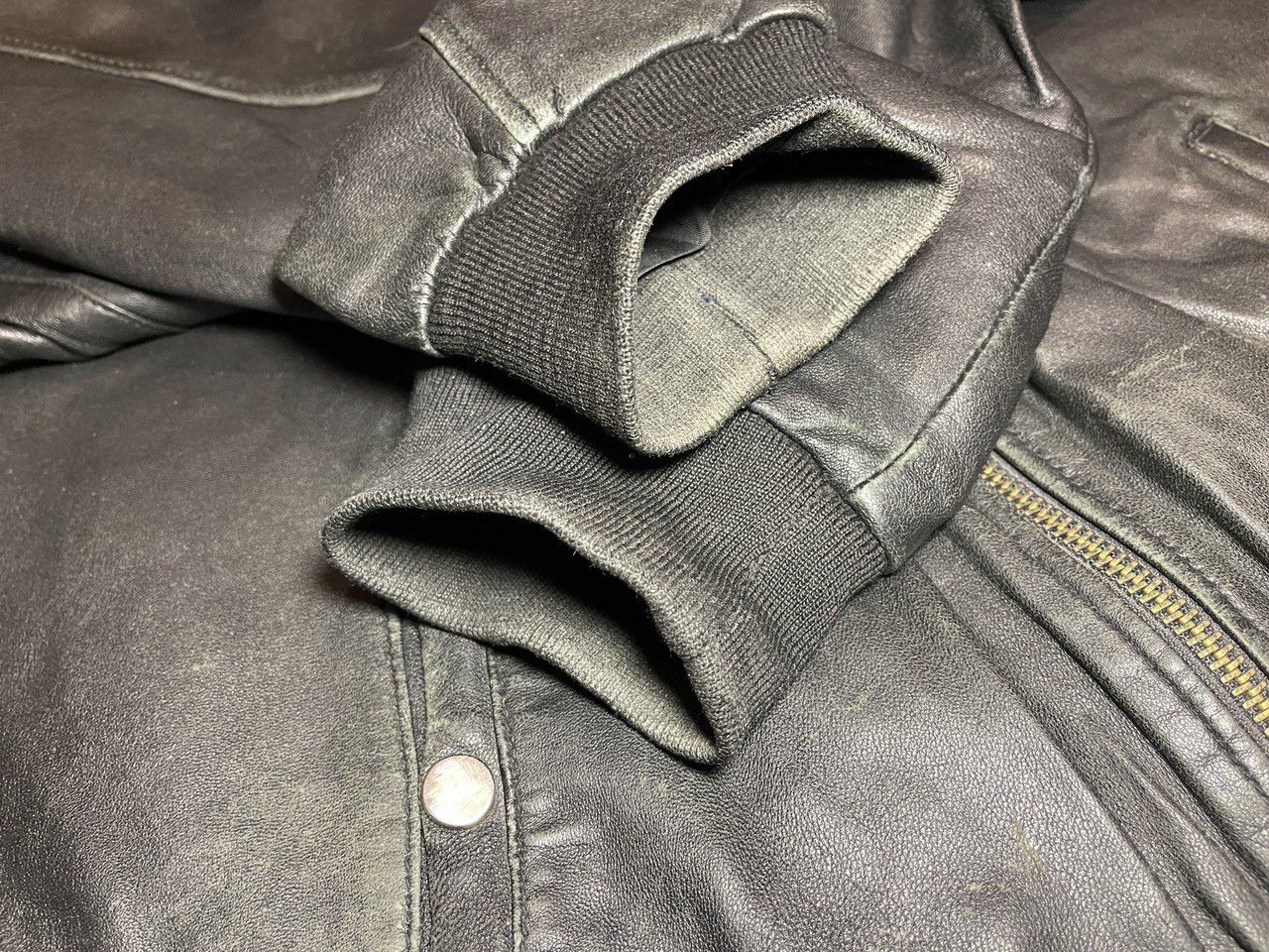 Avirex AVIREX leather jacket, vintage, 90s hip hop 1990s varsity M Size US M / EU 48-50 / 2 - 7 Thumbnail