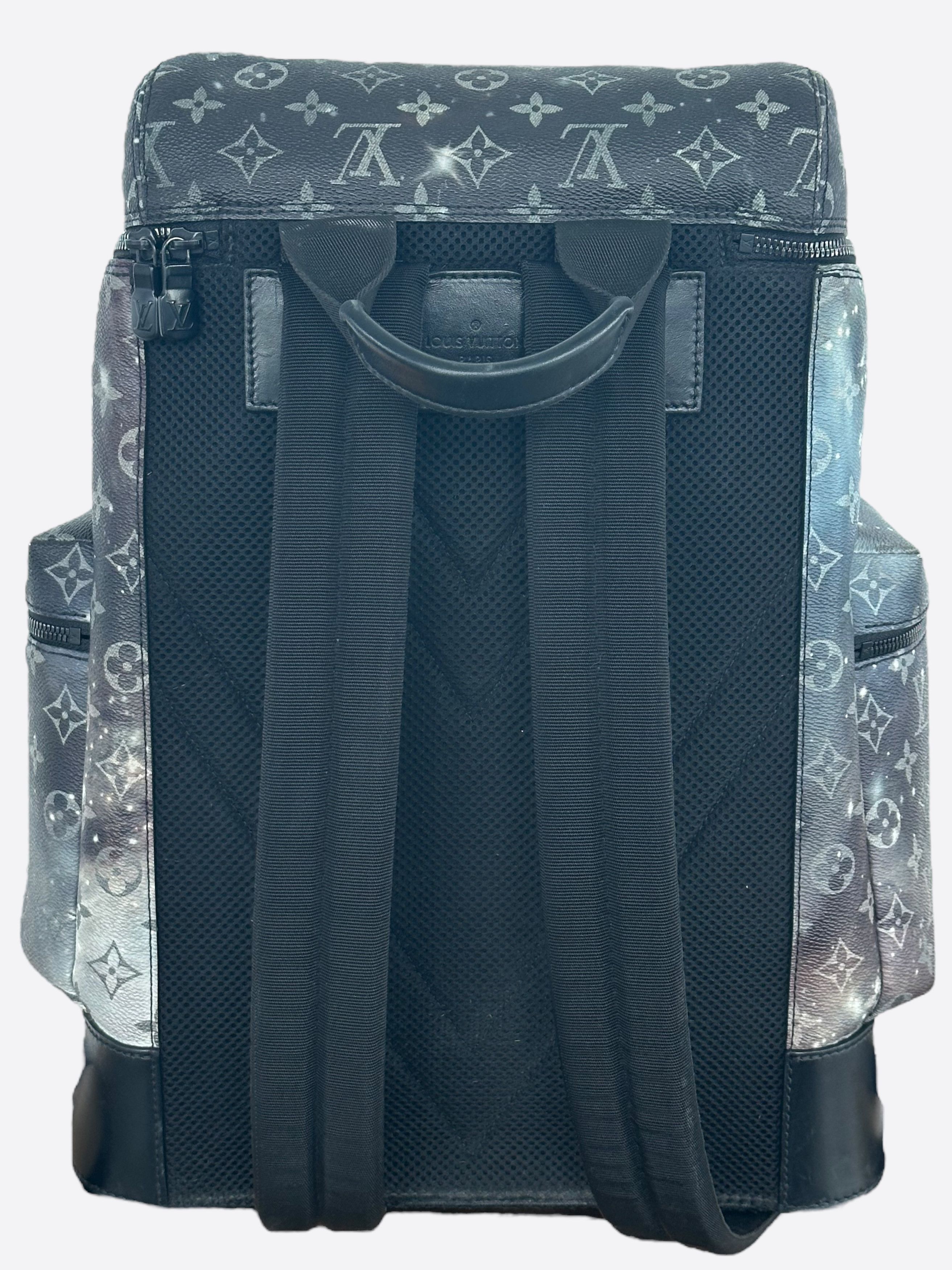 Louis Vuitton Louis Vuitton Galaxy Monogram Alpha Backpack Size ONE SIZE - 3 Thumbnail