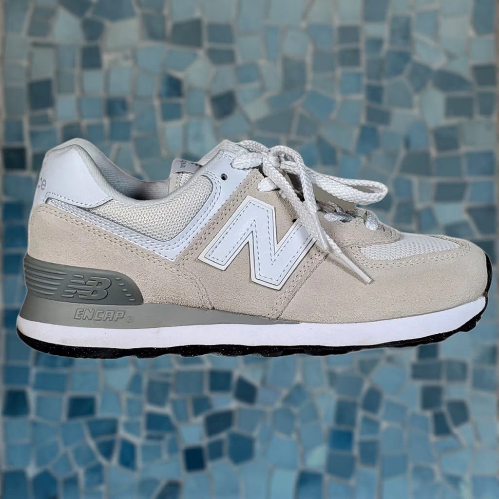 New Balance New Balance 574 Core Sneakers WL574EVW Nimbus Cloud / White Womens US 6.5 B Size US 7 / IT 37 - 1 Thumbnail