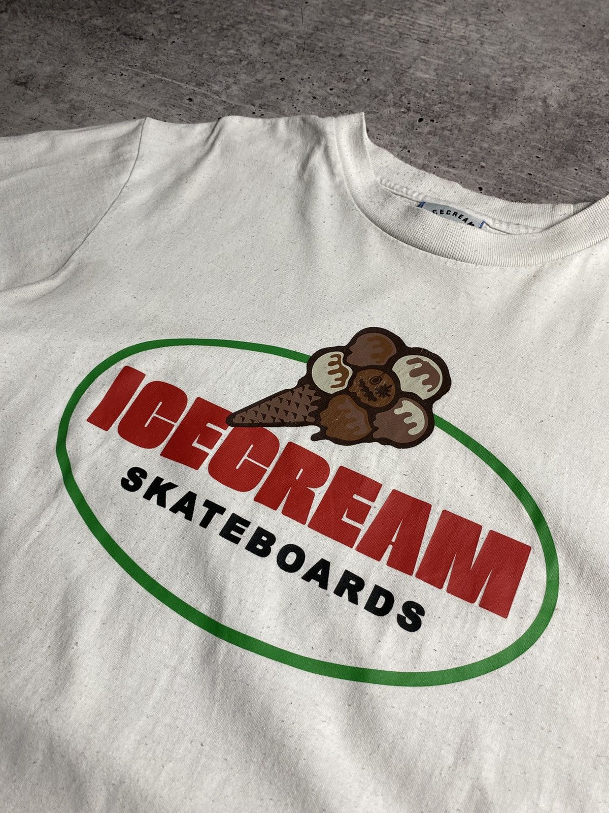 Icecream Vintage Icecream Tshirt Size US L / EU 52-54 / 3 - 4 Thumbnail