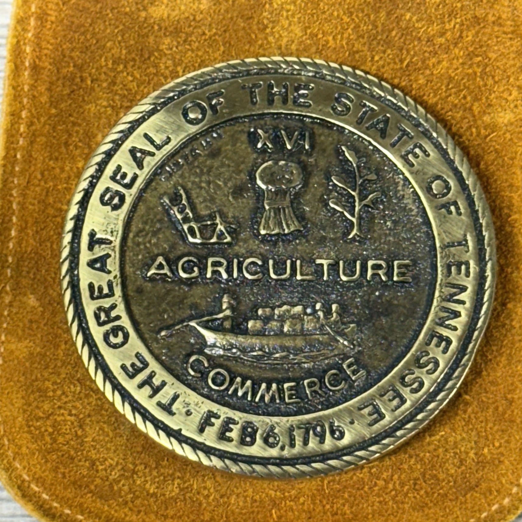 Vintage VINTAGE Brass The Great Seal of The State of Tennessee Belt Buckle 1976 Agriculture Size ONE SIZE - 2 Thumbnail