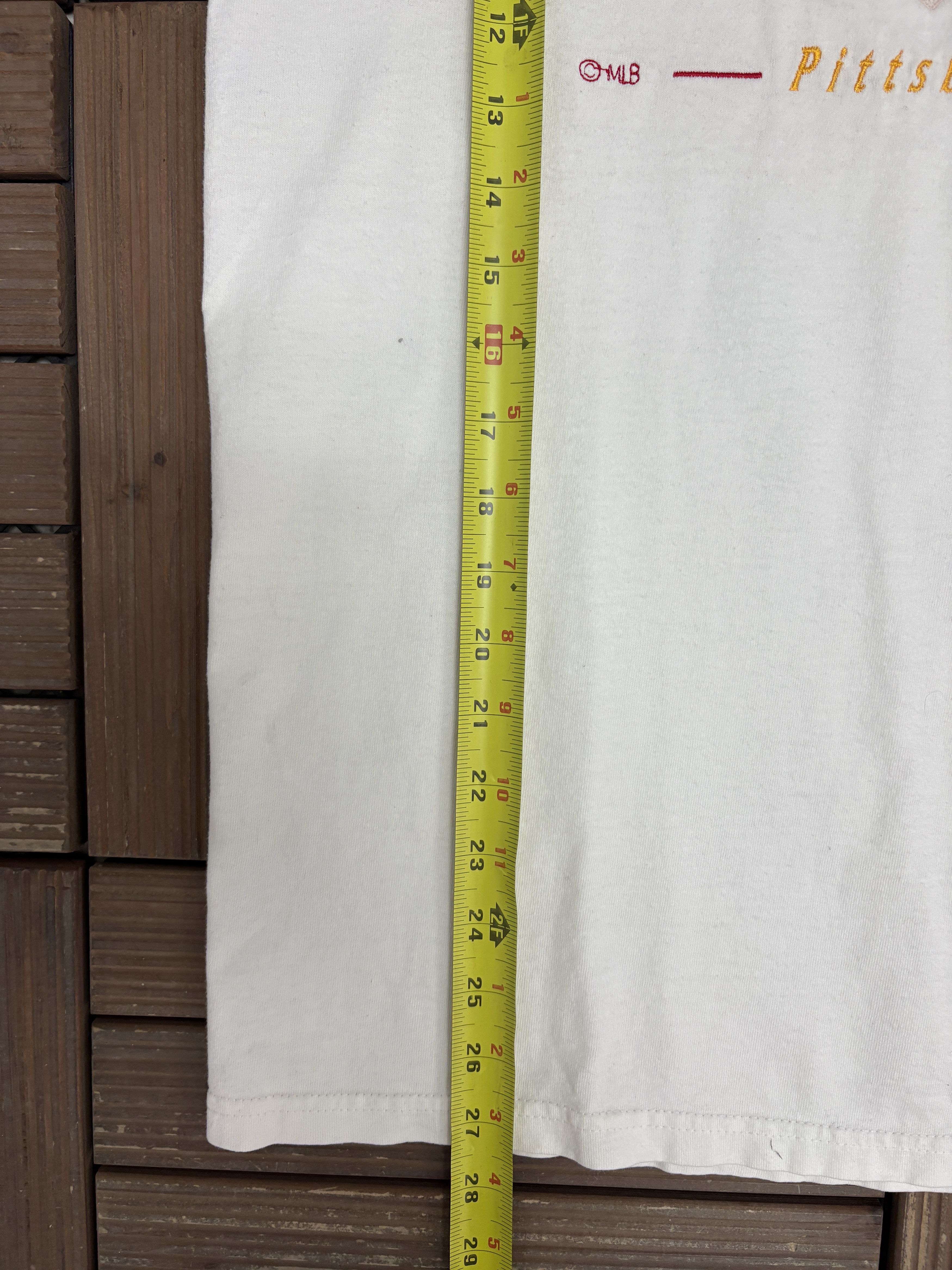 Vintage Pittsburgh Pirates Embroidered Vintage White T-Shirt Tee Size US L / EU 52-54 / 3 - 7 Thumbnail