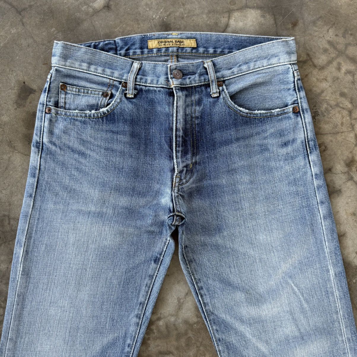 Japanese Brand W32 Vintage Japanese Slim Fit Faded Denim Pants Size US 32 / EU 48 - 2 Thumbnail