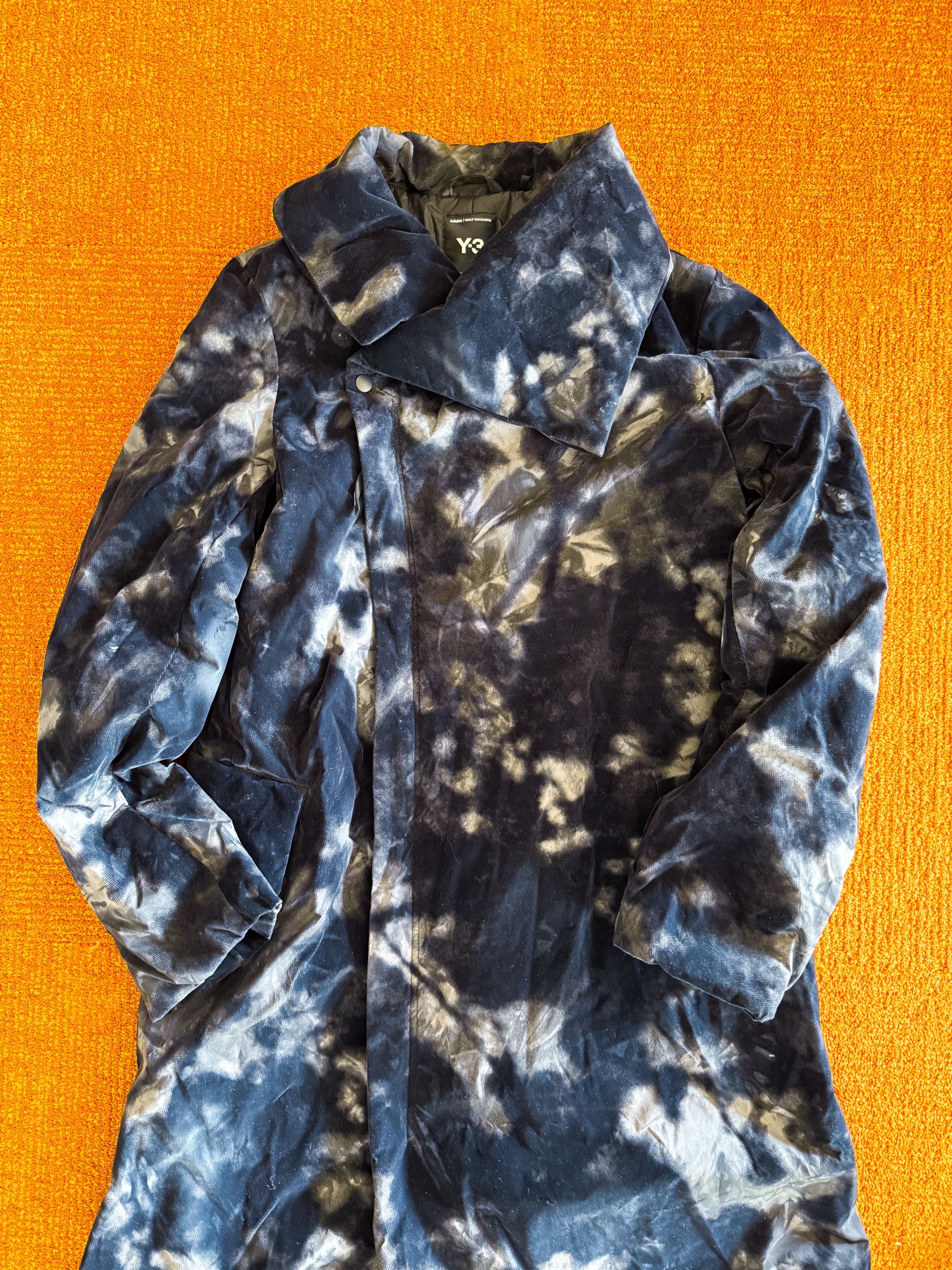 Y-3 Y-3 AOP PADDED JACKET ABSTRACT PRINT JACKET SZ. M Size M / US 6-8 / IT 42-44 - 2 Thumbnail