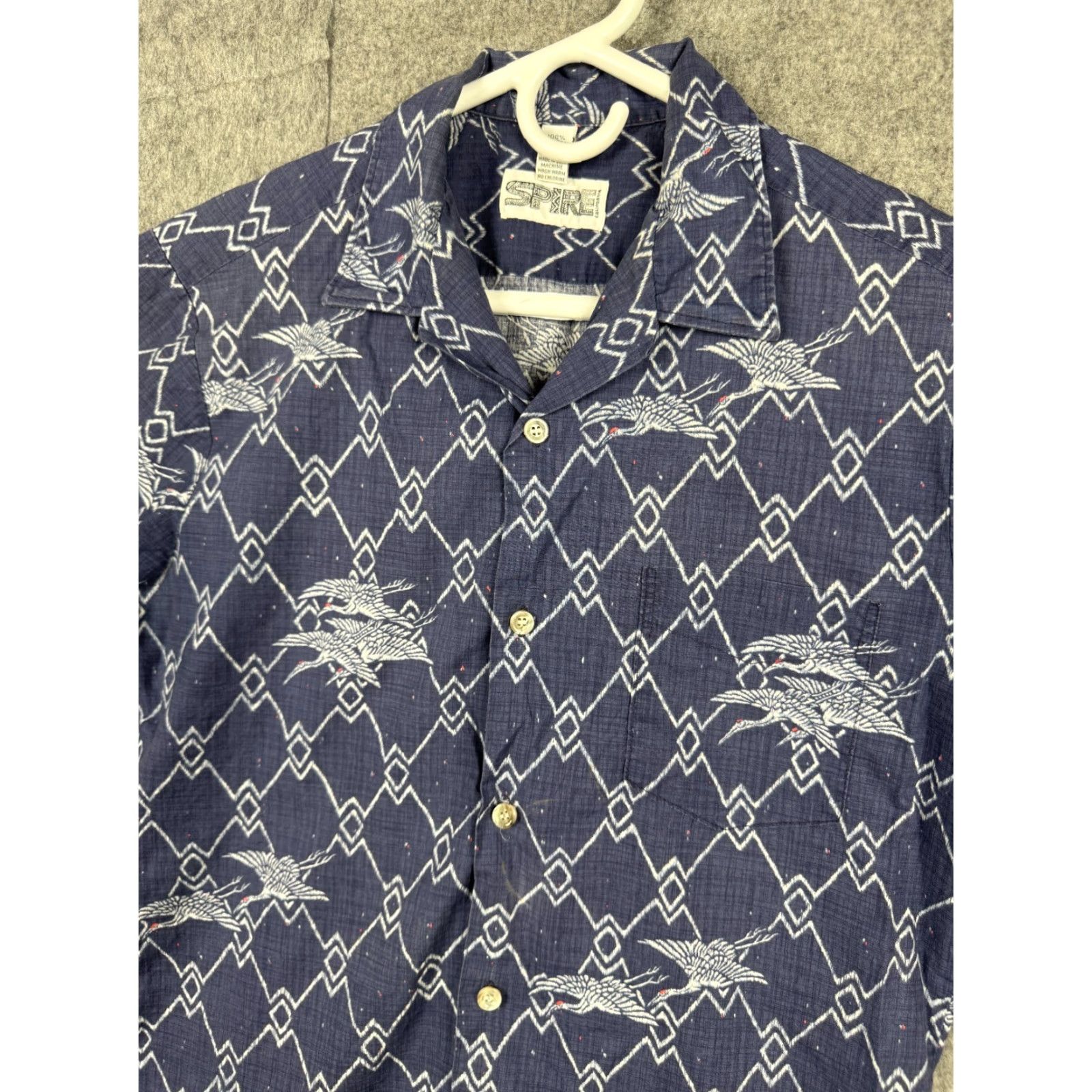 Vintage VINTAGE SPIRE California Shirt Mens Medium Blue Button-Front Abstract AOP Birds M shirts blue casual 1890s disco Size US M / EU 48-50 / 2 - 2 Thumbnail