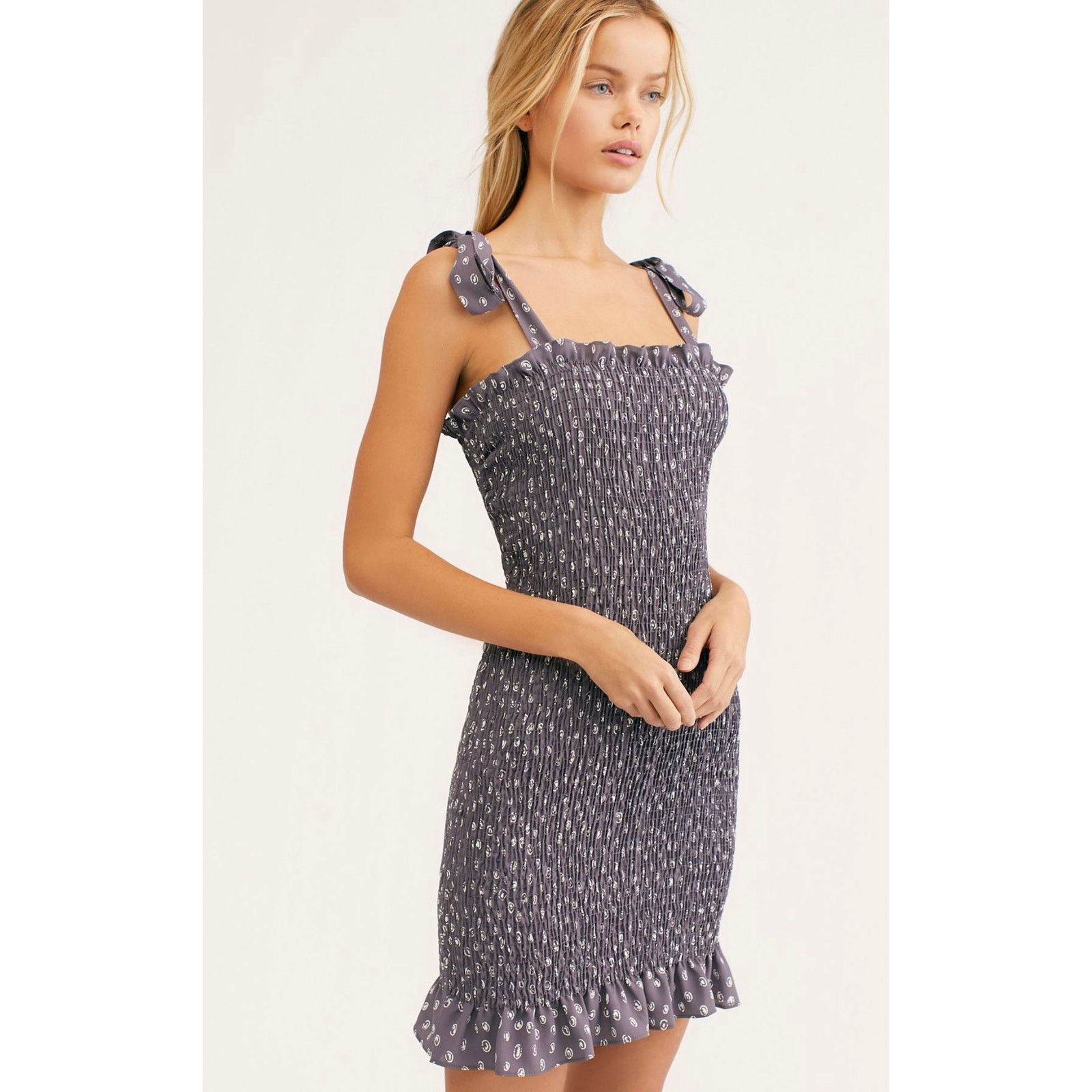 Free People Free People Bella Smocked Slip Dress Tie Straps Gray S Size S / US 4 / IT 40 - 3 Thumbnail