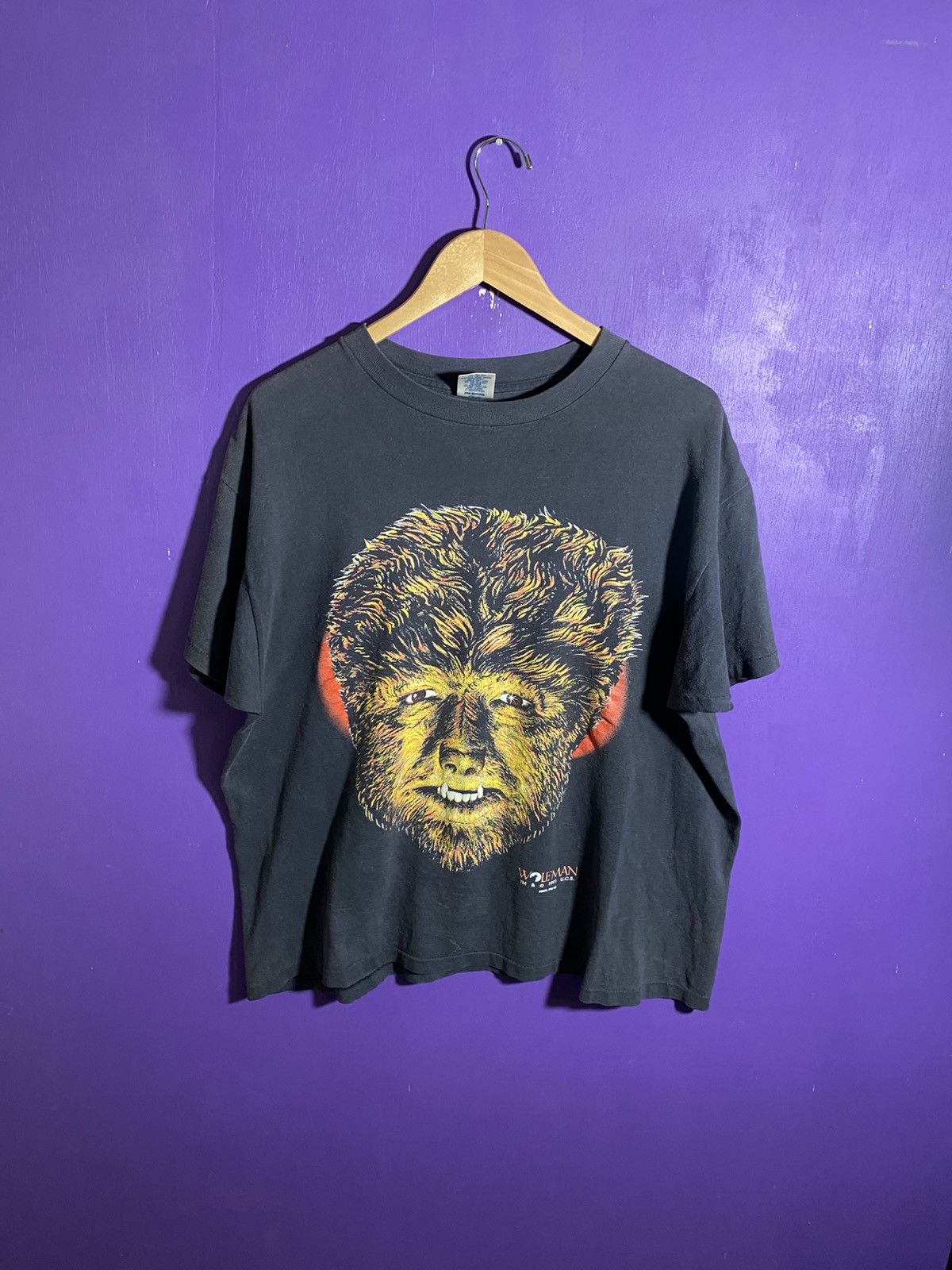 Other Vintage 1991 Wolfman big face faded t-shirt Size US XL / EU 56 / 4 - 1 Thumbnail