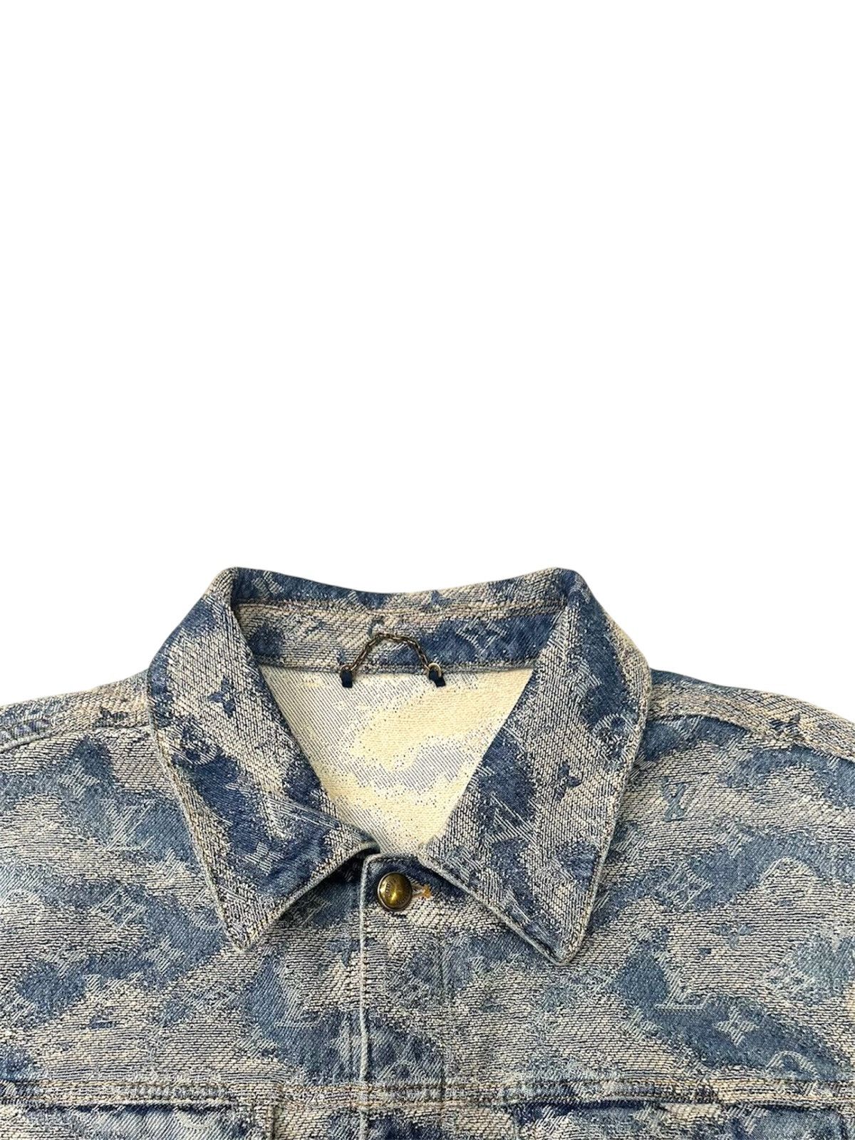 Louis Vuitton Louis Vuitton 50 Floral Tapestry Monogram Denim Jacket Size US M / EU 48-50 / 2 - 3 Thumbnail