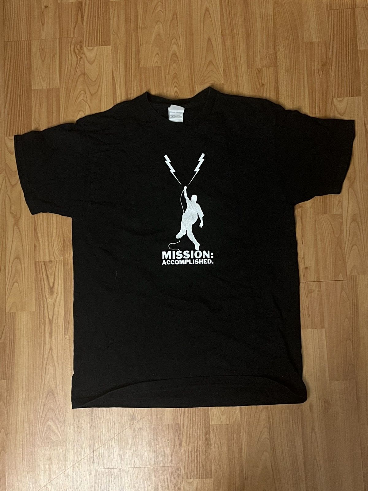 Vintage Vintage Rare Guided By Voices Farewell Tour T shirt L Size US L / EU 52-54 / 3 - 2 Thumbnail