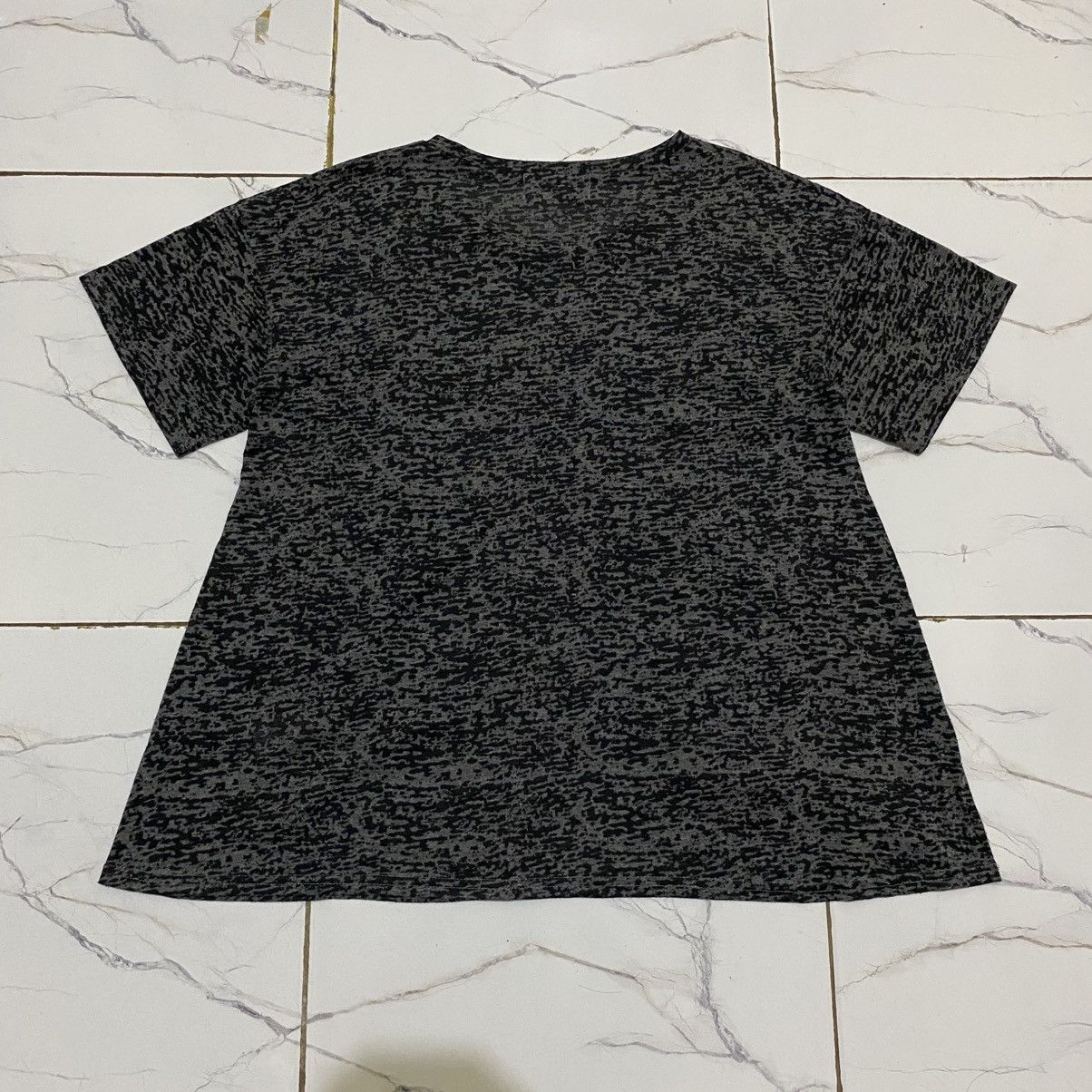 Japanese Brand 2000s World Wide Loved “Cross” Mesh Top Size S / US 4 / IT 40 - 4 Thumbnail