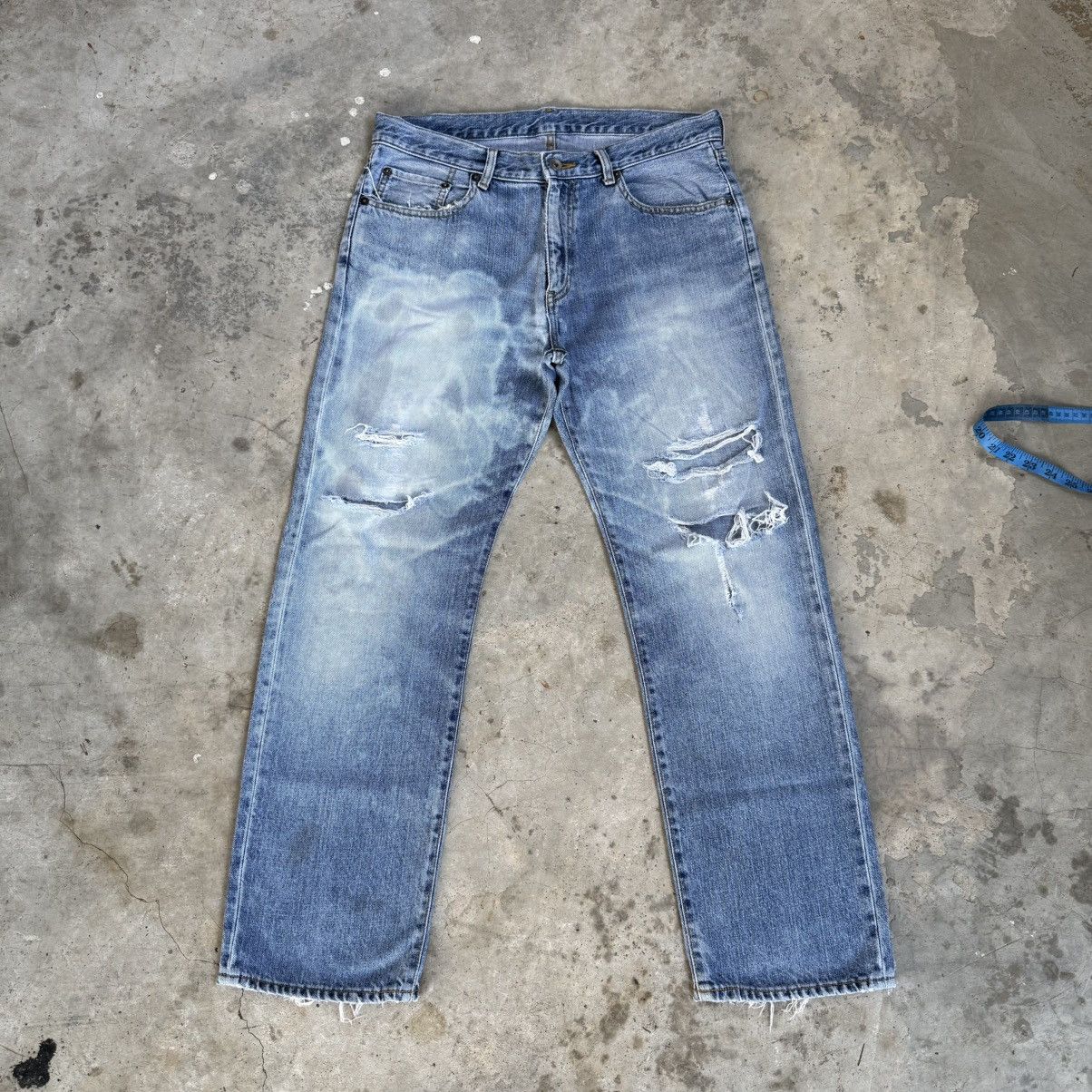 Japanese Brand Vintage Japanese Distressed Faded Stone Wash Denim Jeans Size US 35 - 1 Thumbnail