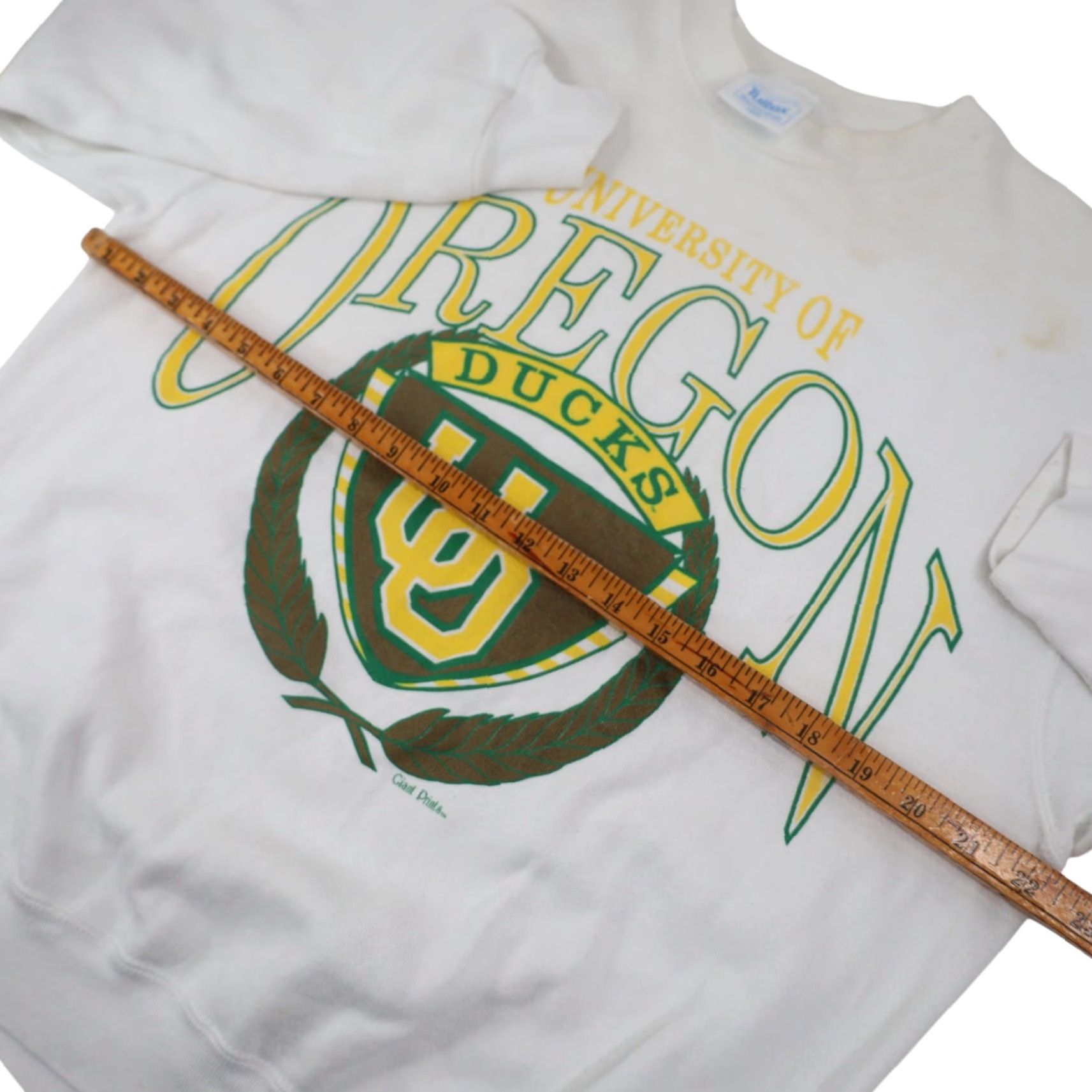 Vintage VINTAGE University of Oregon Ducks Graphic Sweatshirt Men L White Pullover Sweatshirt Regular 9/10 22"x26" Size US L / EU 52-54 / 3 - 7 Thumbnail