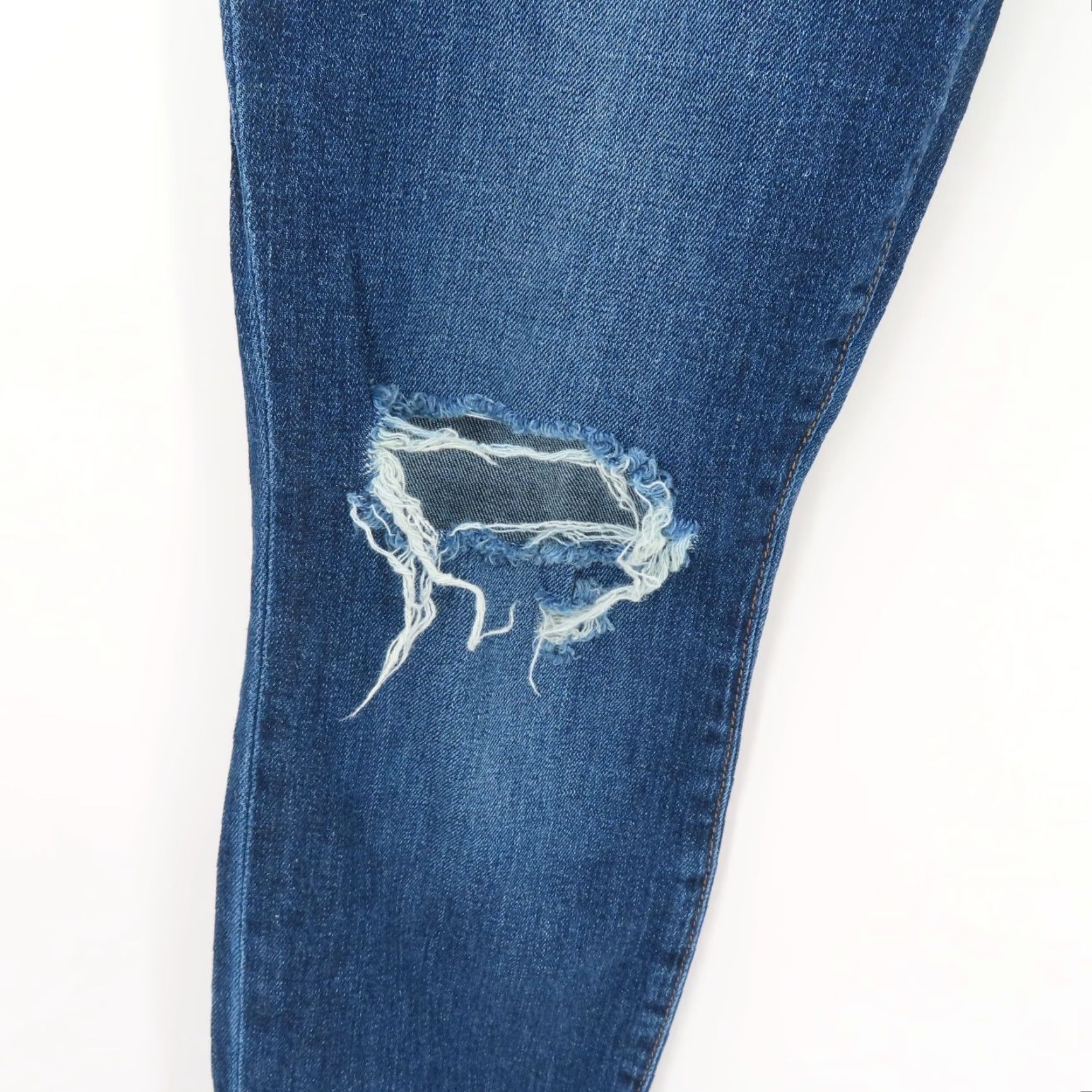 Vintage Joes Jeans Women 29 The Skinny Denim Jeans Distressed 5-Pocket Blue Cotton Blend Regular Rise Mid 8.5-10.5in Vintage No Size 29" - 3 Thumbnail