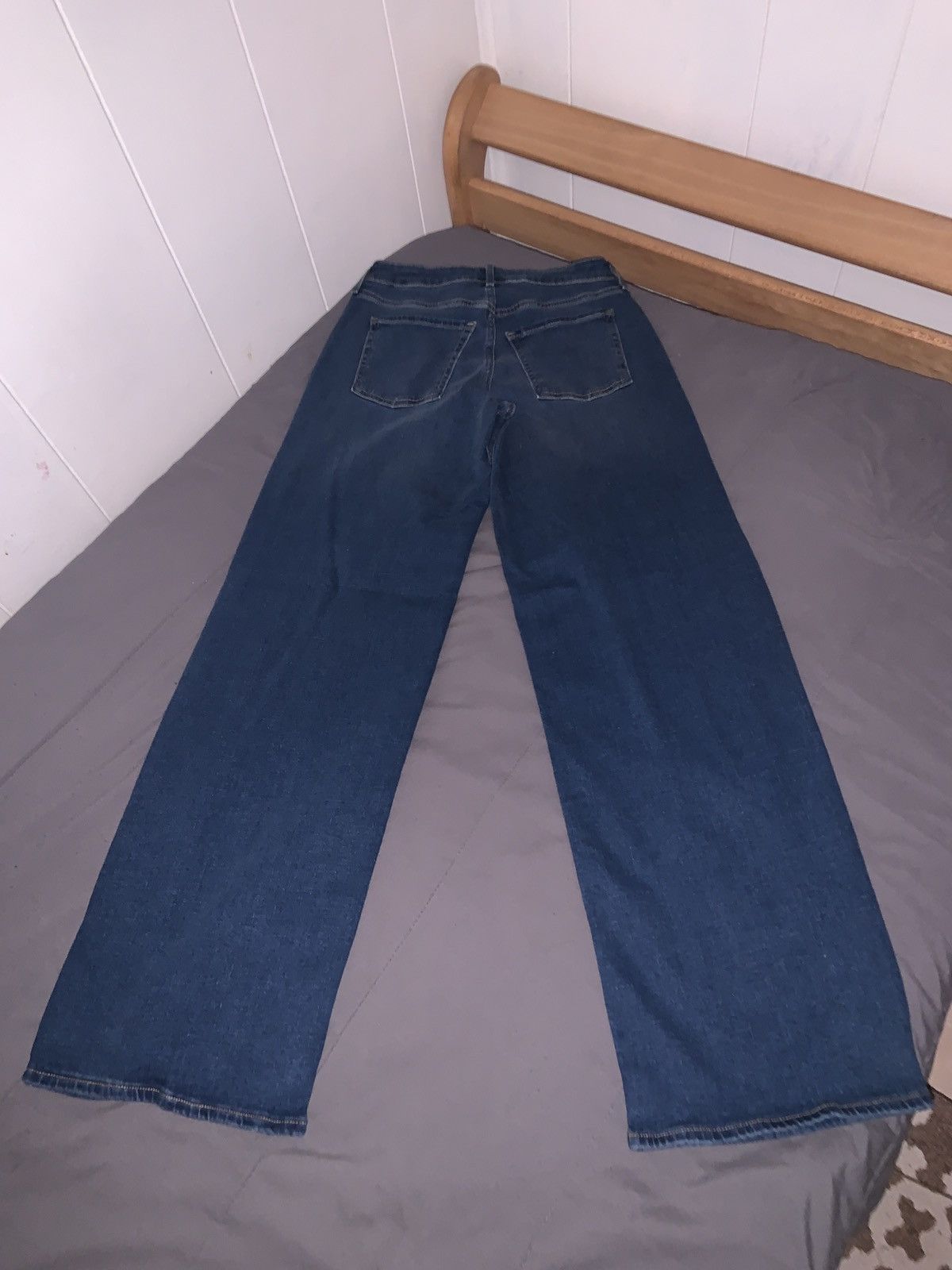 Old Navy Womens - High-Waisted Wow Wide-Leg Jeans - Size 0 Size 25" / US 0 / IT 36 - 4 Thumbnail