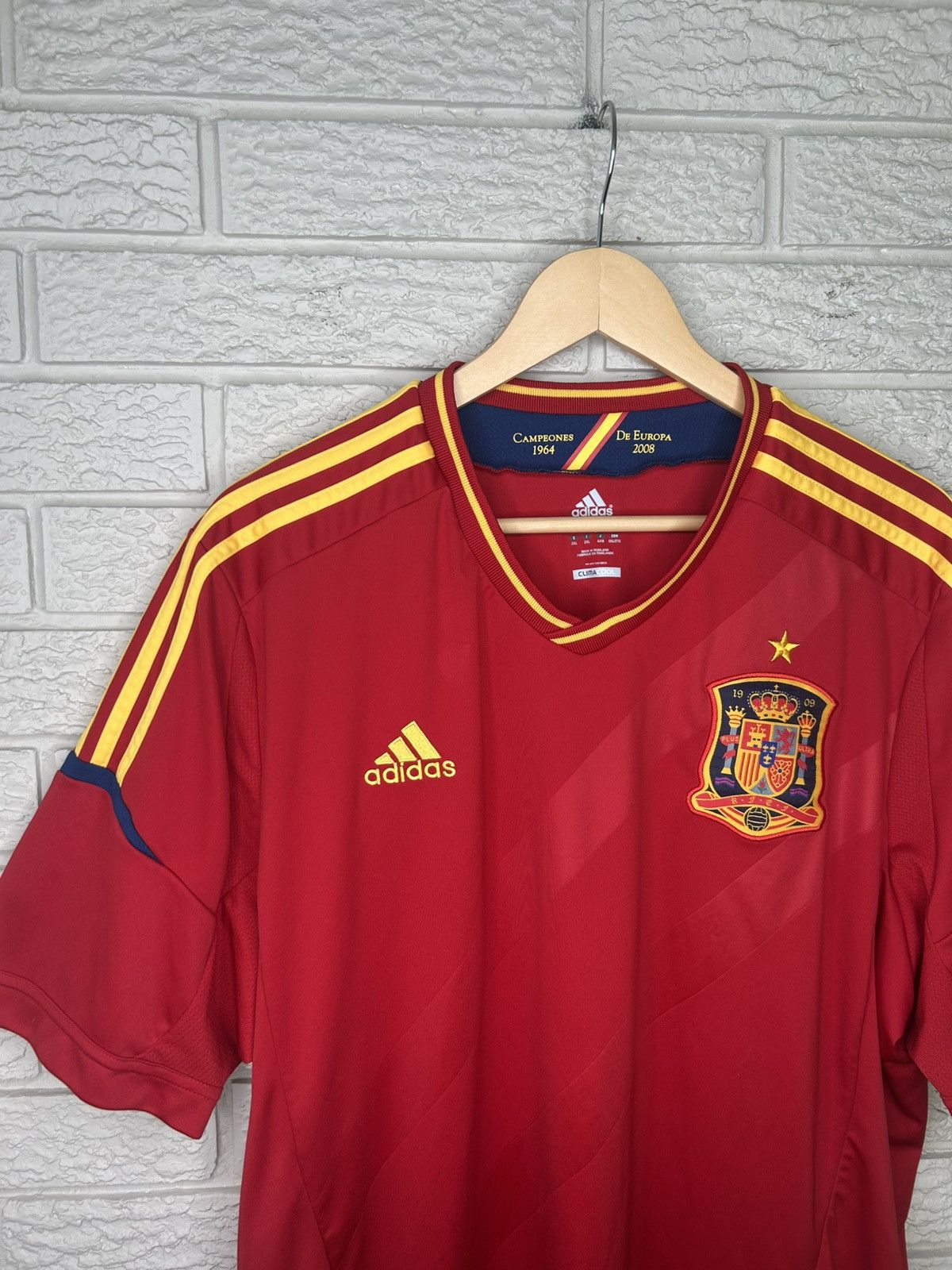 Adidas Adidas Spain National Team 2012 Home Jersey Size US XXL / EU 58 / 5 - 2 Thumbnail