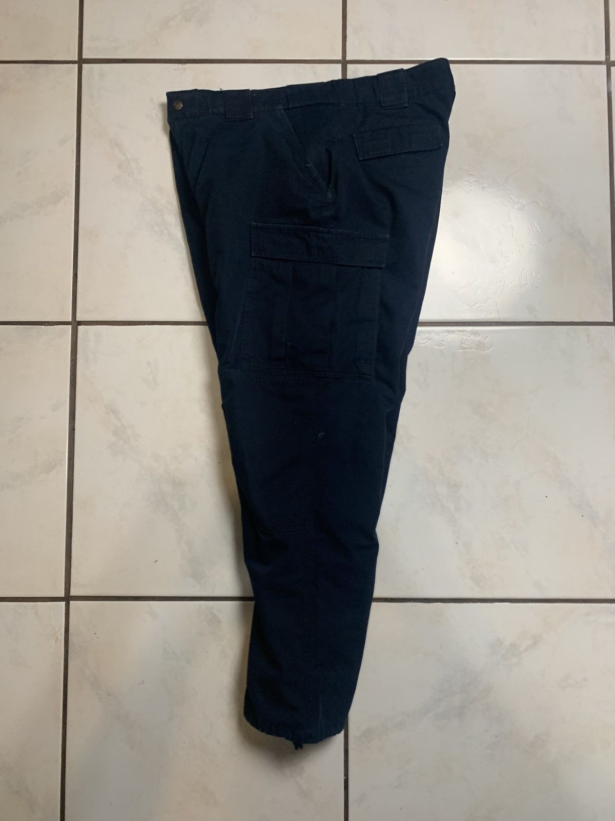 5.11 Navy blue cargo tactical work pants Size US 34 / EU 50 - 2 Thumbnail