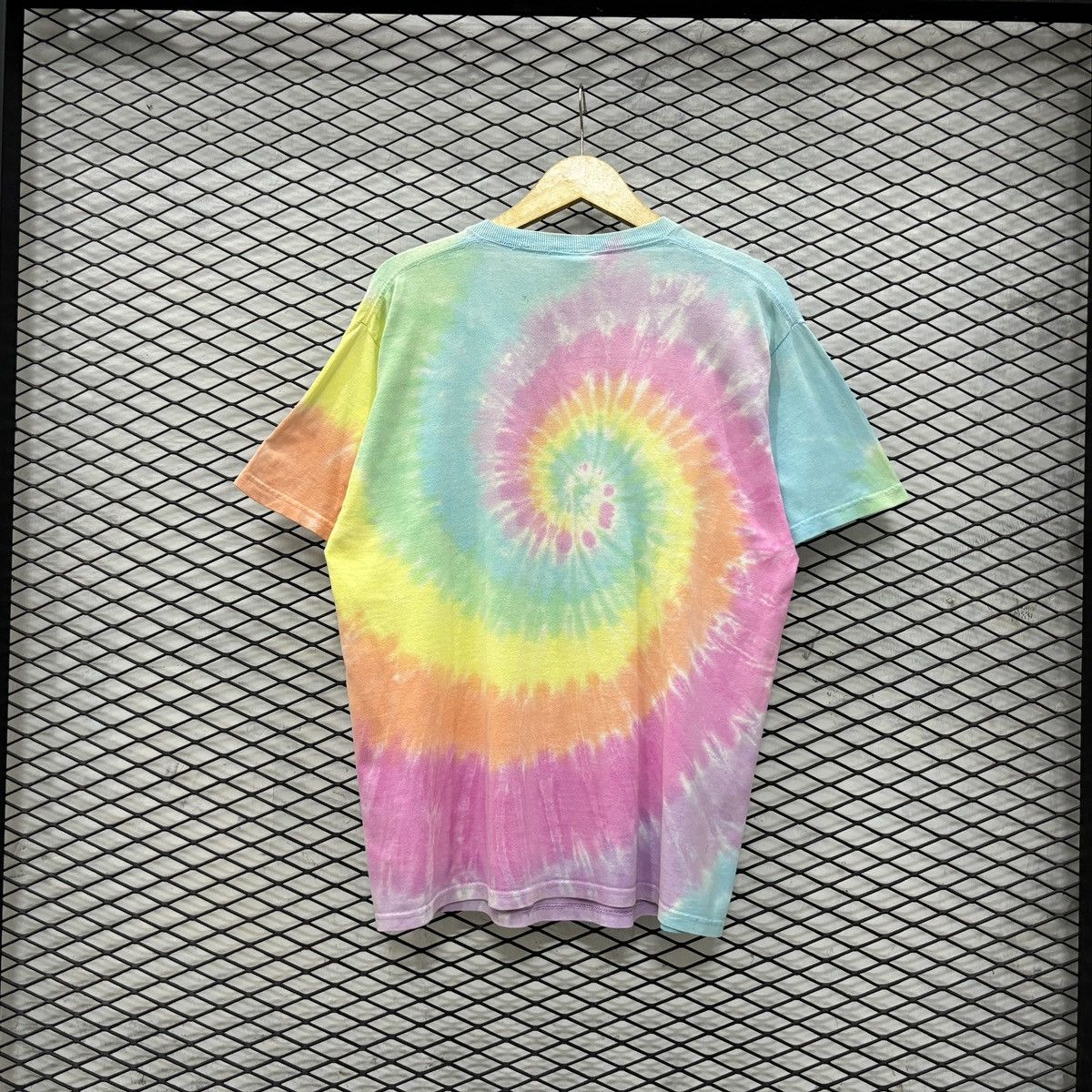 Grateful Dead × Liquid Blue Liquid Blue x Grateful dead 1997 Size US M / EU 48-50 / 2 - 9 Thumbnail