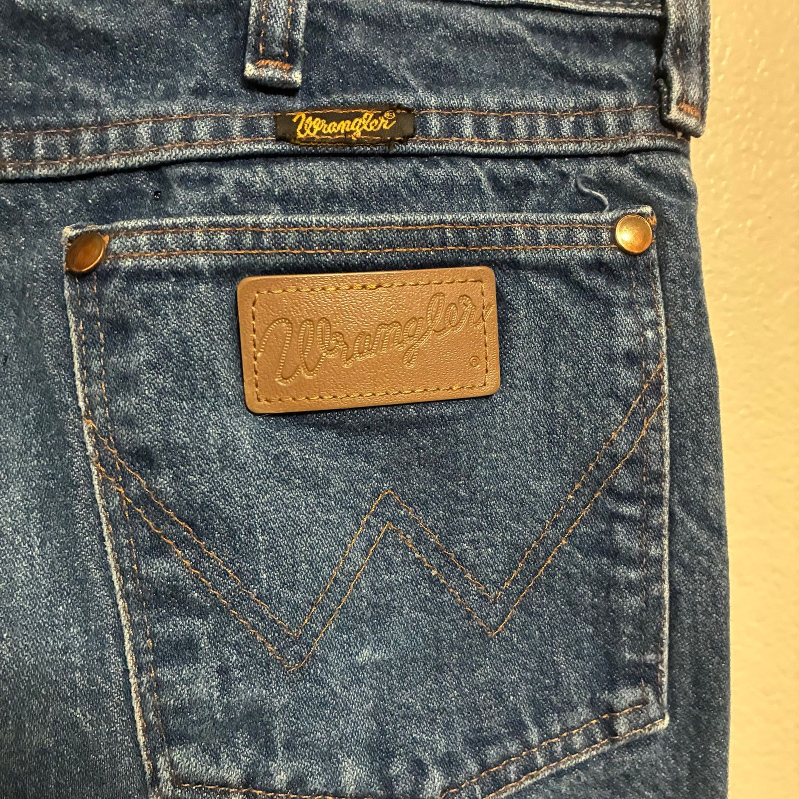 Wrangler Vintage Wranglers Made is USA Mens Size 31 x 30 Size US 31 - 6 Thumbnail