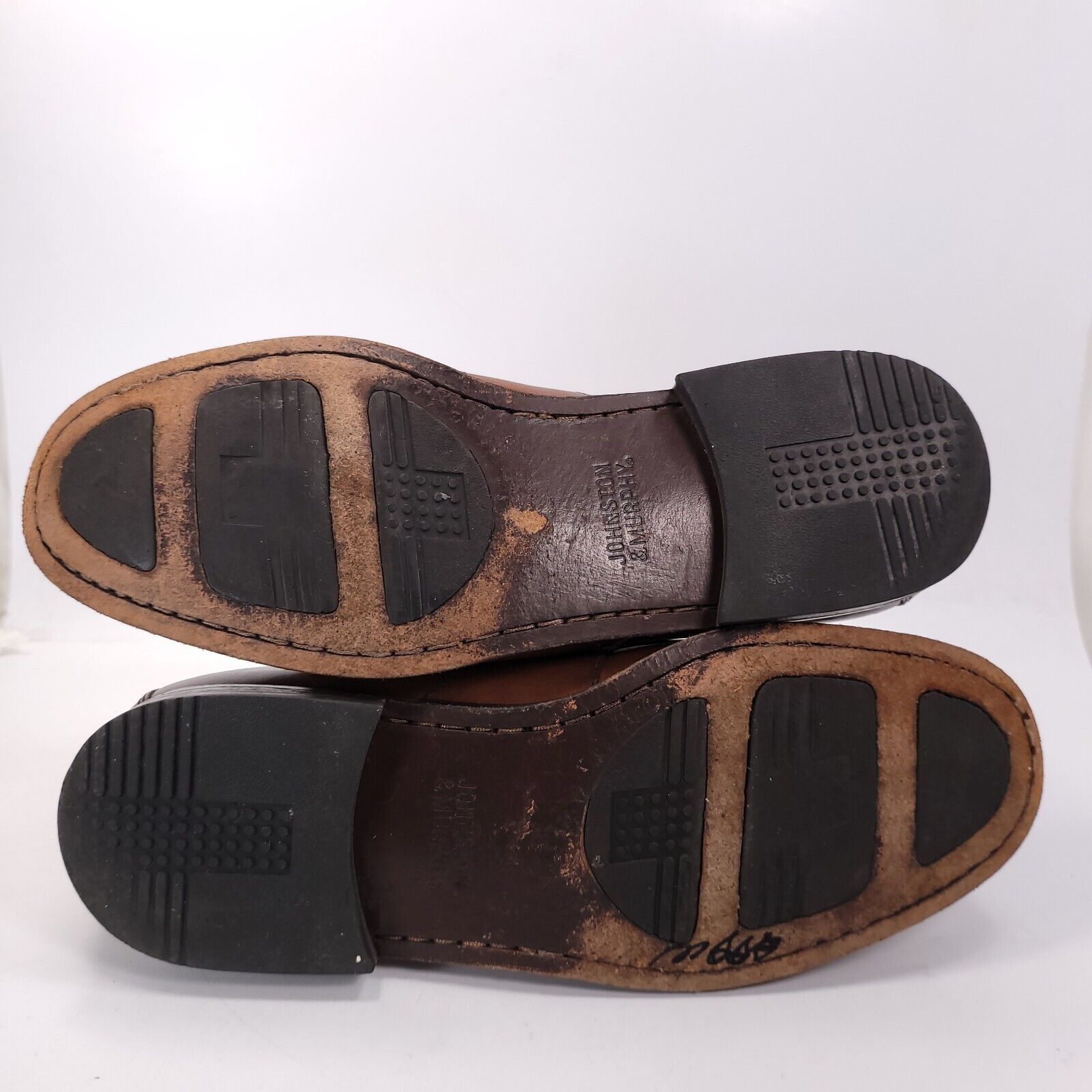 Johnston & Murphy Johnston & Murphy Leather Loafer Shoe Mens Size 10 20-2394 Size US 10 / EU 43 - 7 Thumbnail