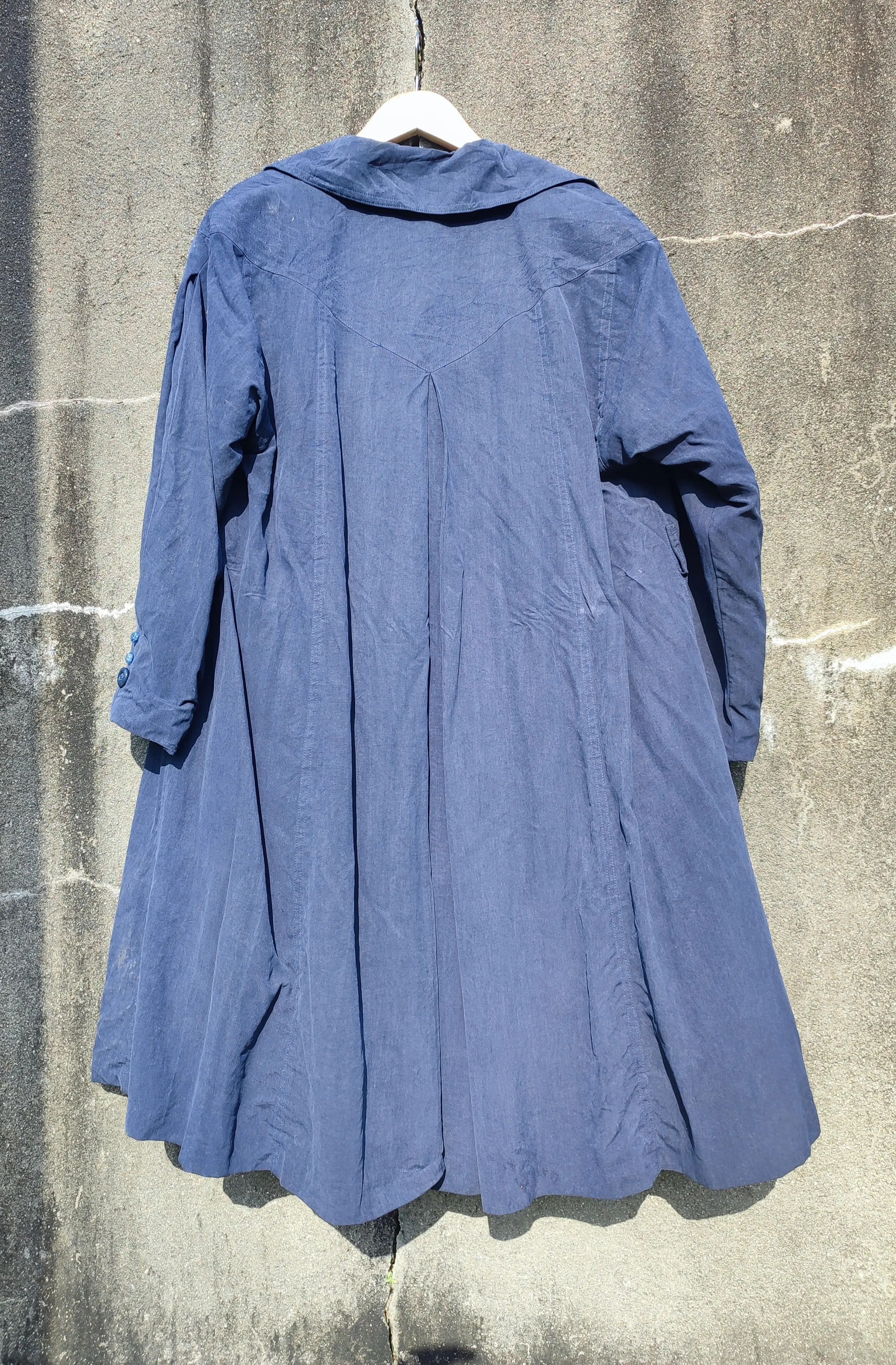 Louis Feraud Vintage Louis Féraud Paris DoubleBreasted Flared Trench Coat Size XL / US 12-14 / IT 48-50 - 7 Thumbnail