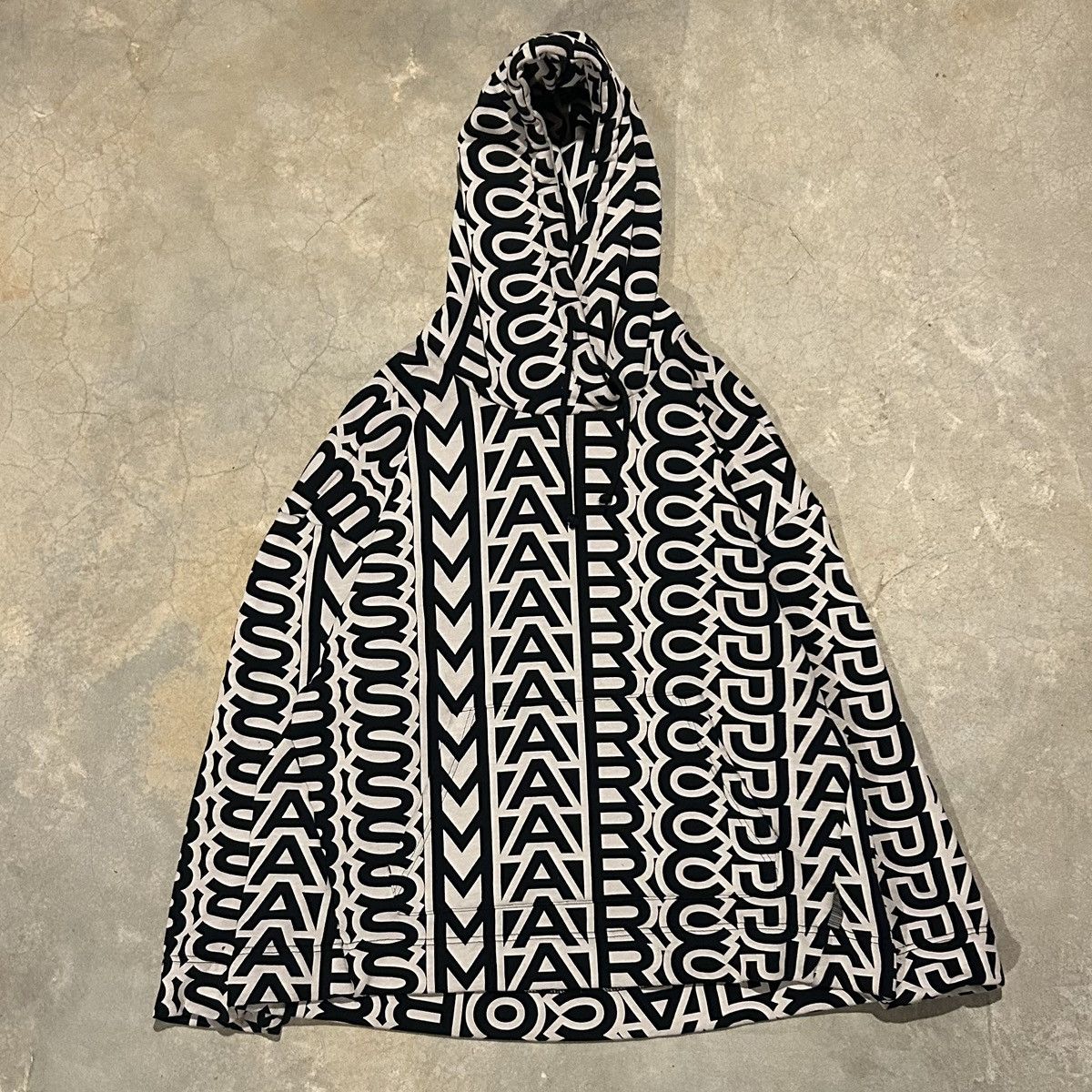 Marc Jacobs Marc Jacobs Monogram Print Oversized Hooded Sweatshirt Size US M / EU 48-50 / 2 - 1 Thumbnail