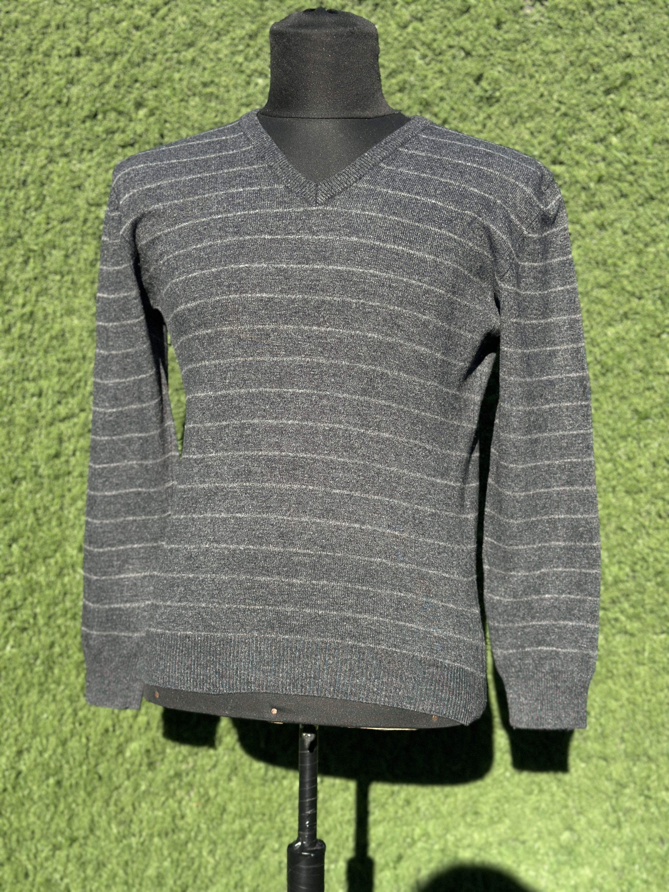 Prada Prada Wool Cashmere V Neck Striped Knit Sweater Size 46 S M Size US M / EU 48-50 / 2 - 8 Thumbnail