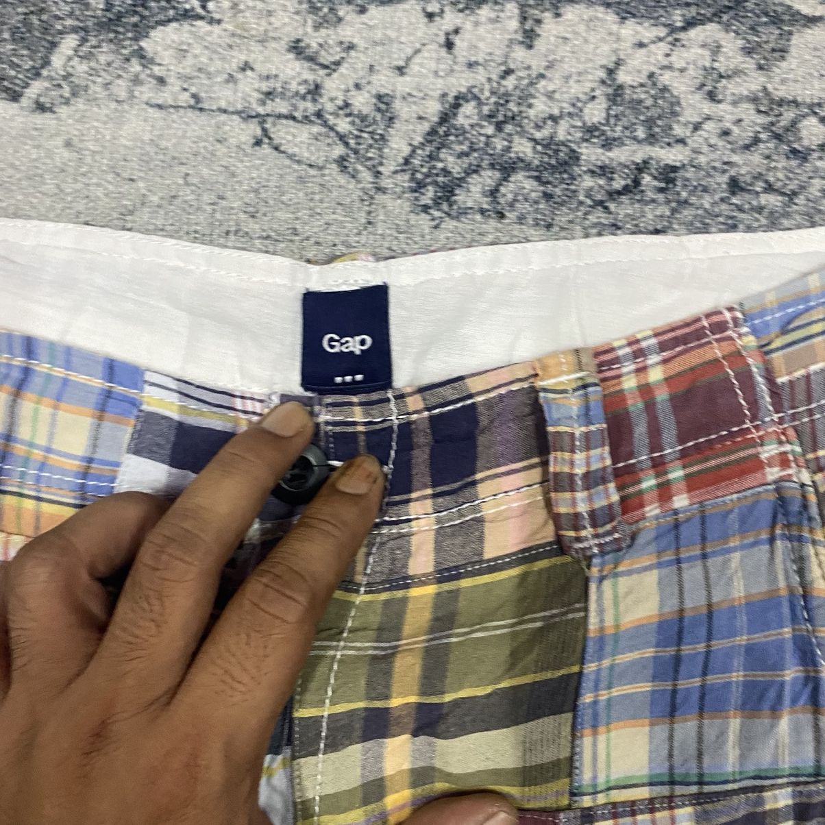Gap × Japanese Brand × Vintage Vintage Patch Work Checkered Board Plaid Cargo Short Size US 29 - 3 Thumbnail