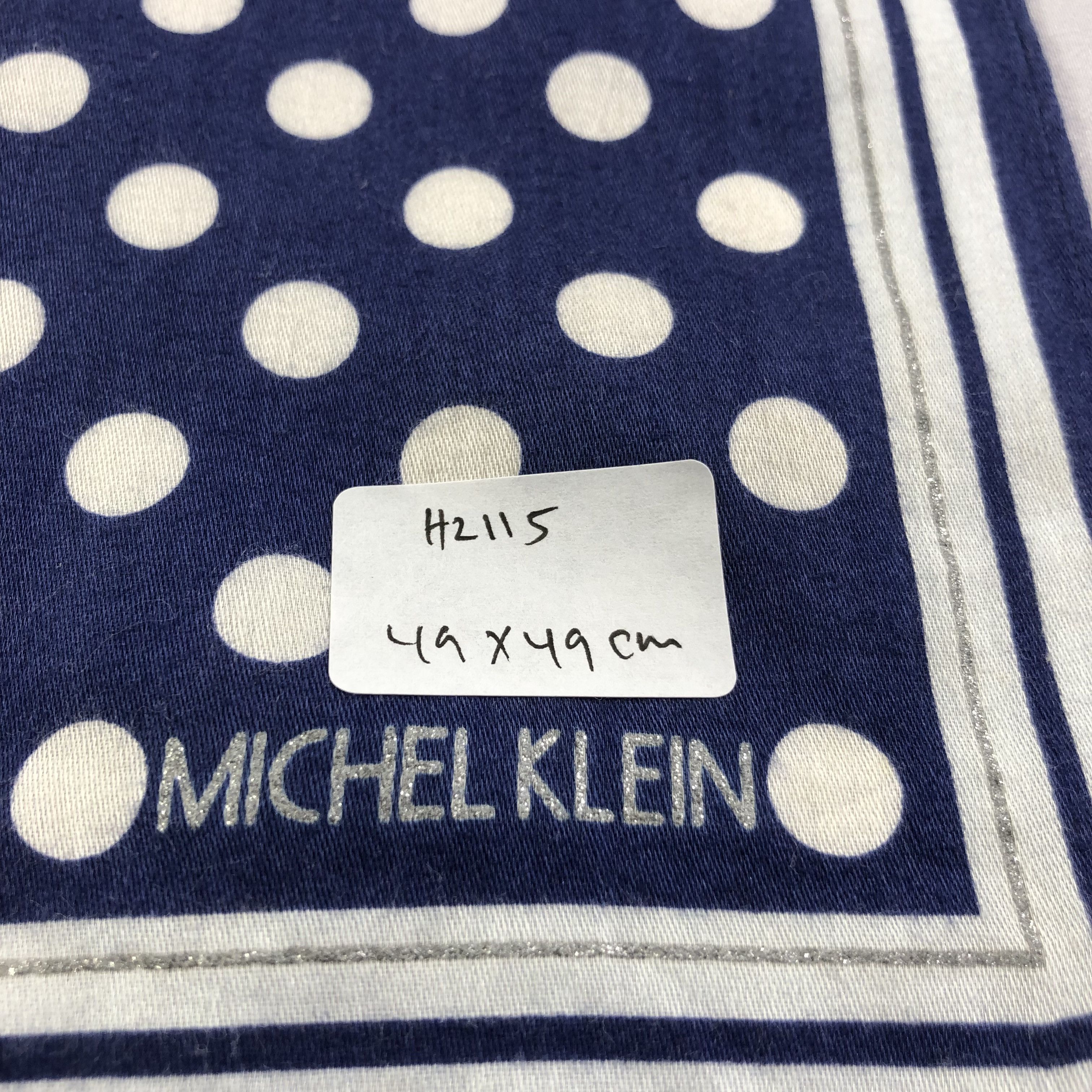 Michel Klein × Vintage Michel Klein Handkerchief Neckerchief Bandana H2115 Size ONE SIZE - 7 Thumbnail