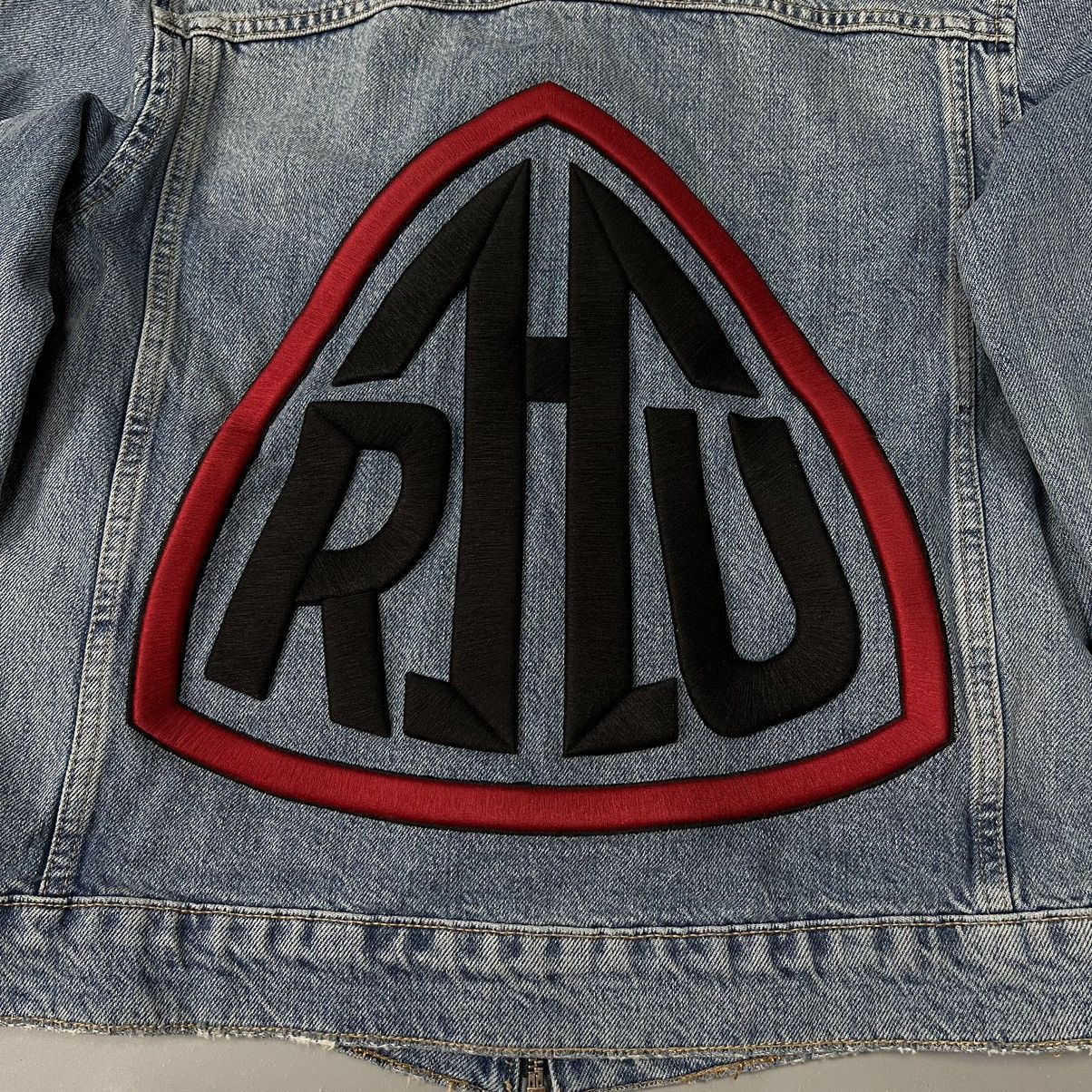 Rhude × Zara RHUDE x Zara CROPPED DENIM JACKET LIMITED EDITION size S Size US S / EU 44-46 / 1 - 21 Thumbnail