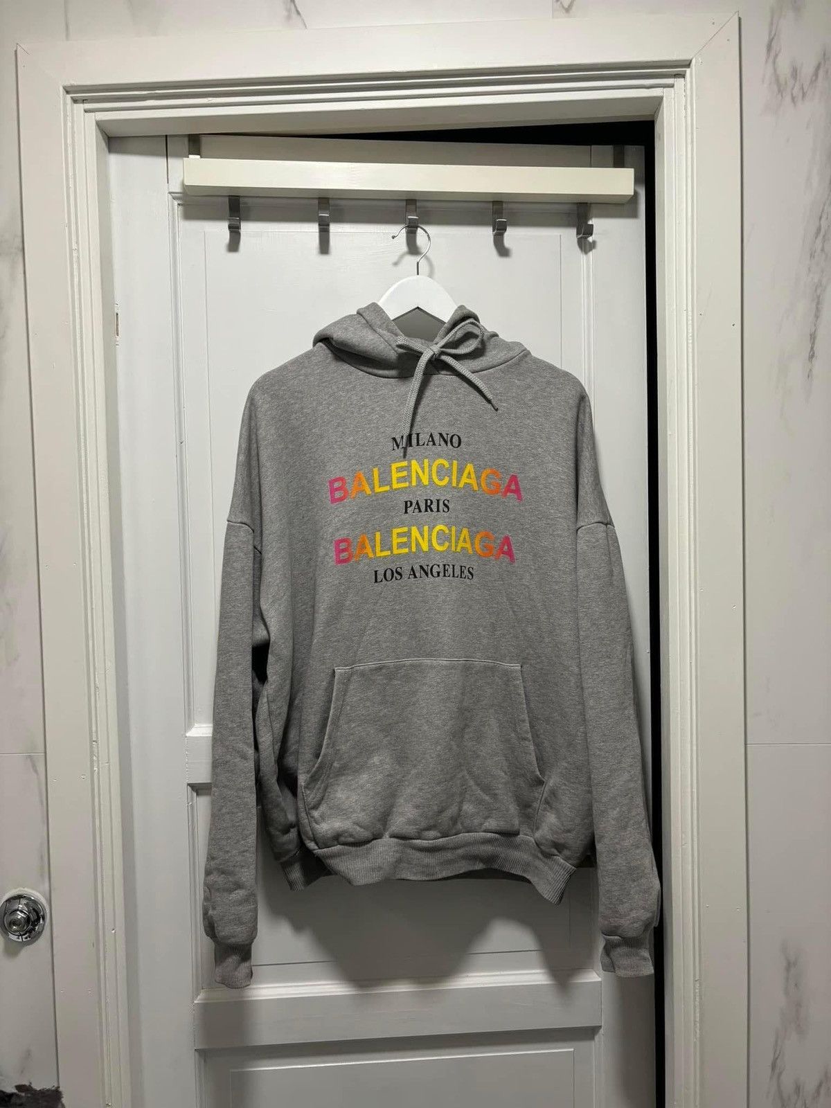 Balenciaga Cities hoodie Size US M / EU 48-50 / 2 - 1 Thumbnail