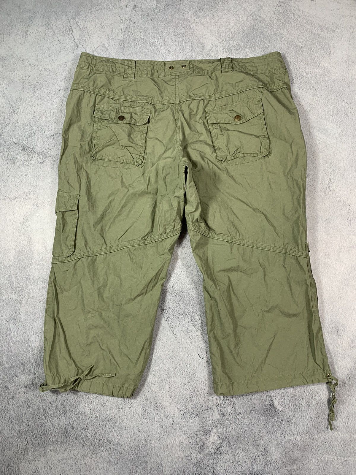 Vintage Vintage 90s wide cargo 3/4 shorts streetwear size 39 Size 39" - 5 Thumbnail