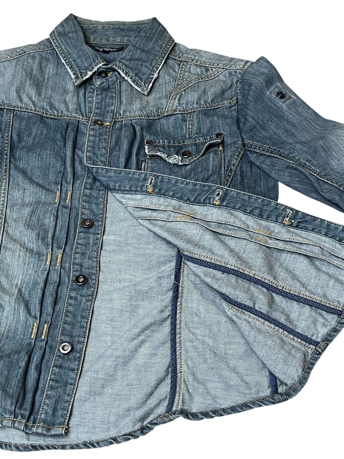 Tornado Mart sick🔥TORNADO MART JAPAN 3quarter hand trucker denim jacket Size US M / EU 48-50 / 2 - 4 Thumbnail