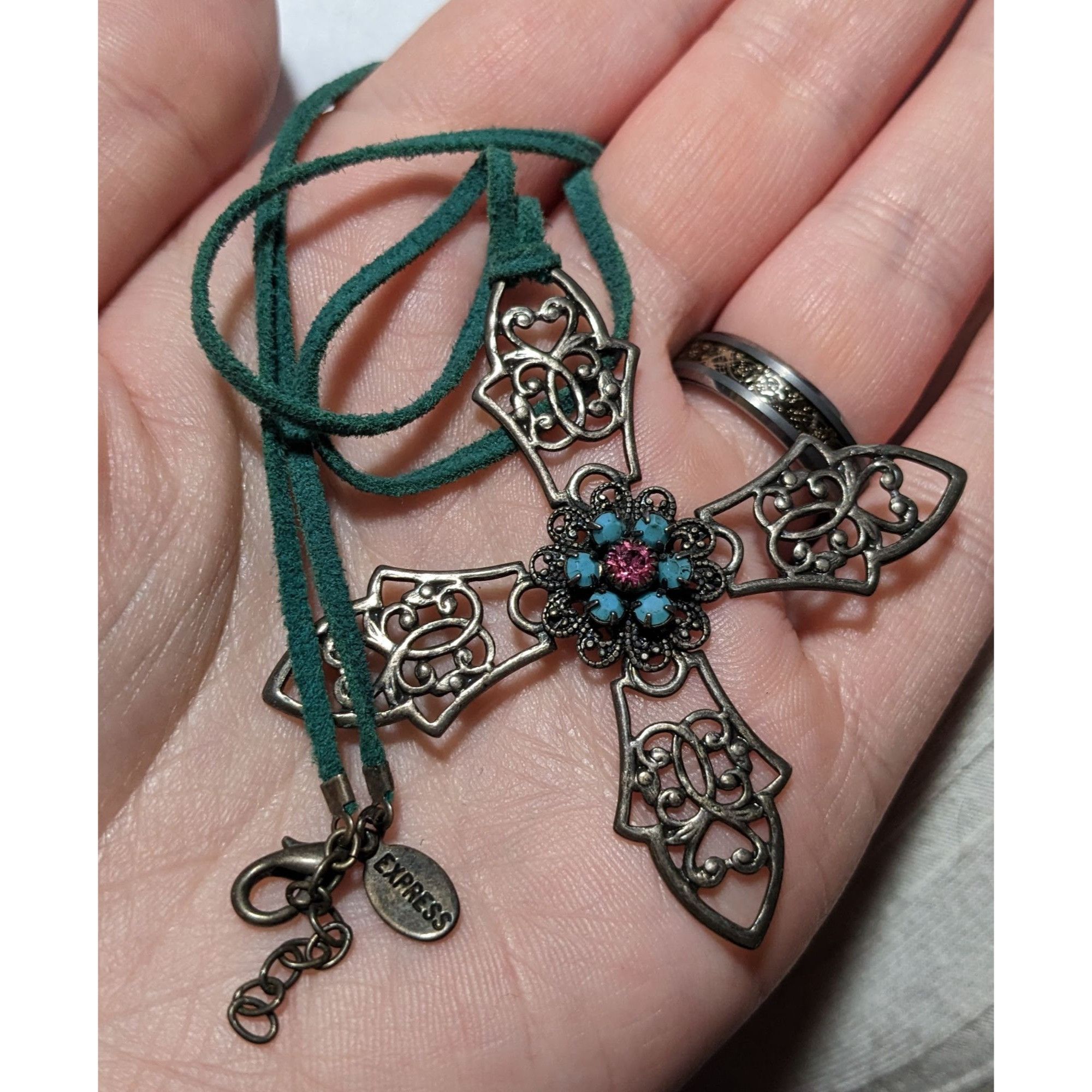 Express Express Retro Celtic Cross Pendant Necklace Size ONE SIZE - 9 Thumbnail