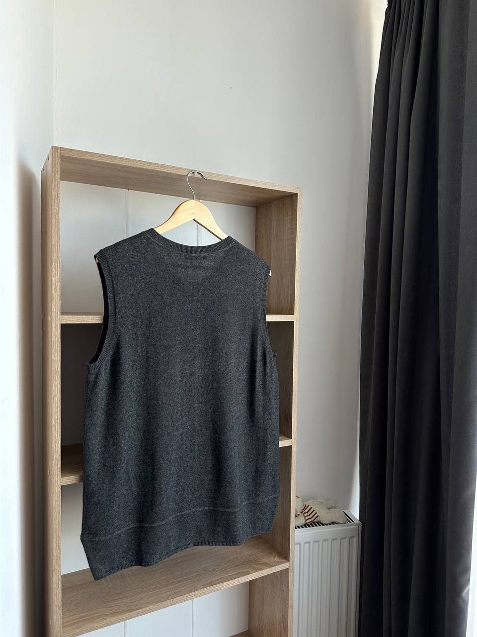 Brunello Cucinelli × Vintage Vintage Brunello Cucinelli Wool Cashmere Cardigan West Gray Size US L / EU 52-54 / 3 - 18 Thumbnail