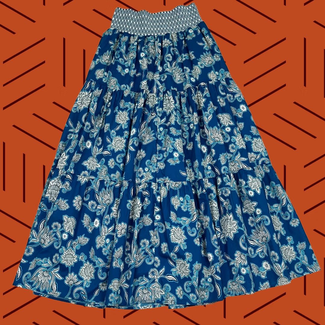 Vintage Wrap London Maxi Skirt Women UK 10 US 6 Blue Floral Elastic Smocked Pockets Boho Size 28" / US 6 / IT 42 - 1 Thumbnail