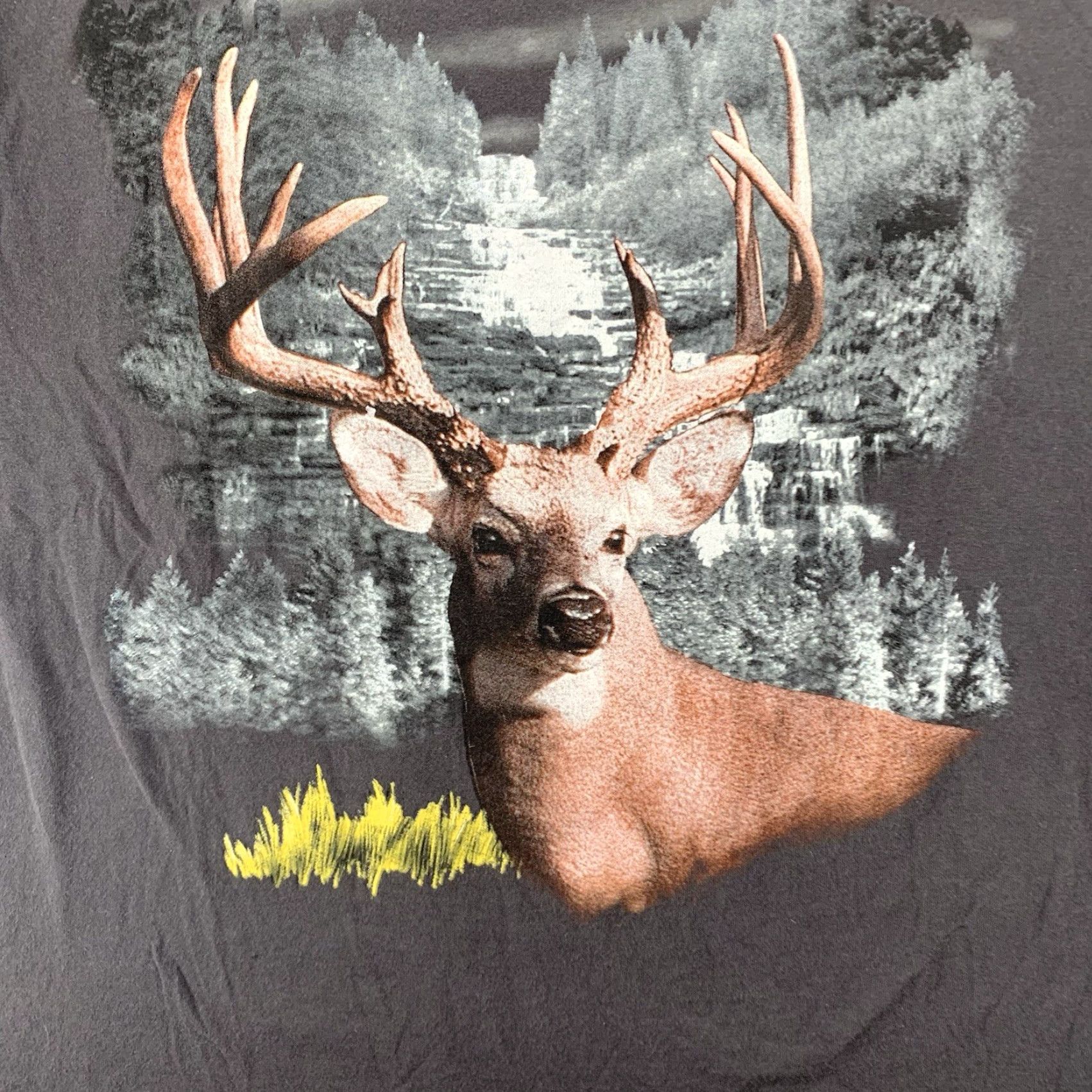 Vintage VINTAGE Trau & Loevner Men’s Short Sleeve T-Shirt Animal Print Deer Mountains Nature Gray Large Size US 33 - 2 Thumbnail