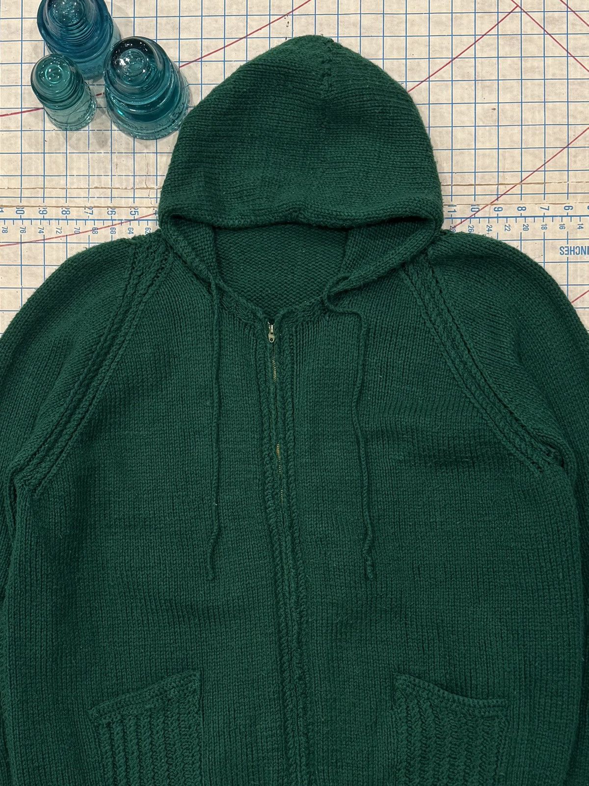 Vintage Vintage Hand Knit Green Wool Full Zip Hoodie Fits Mens XL Size US XL / EU 56 / 4 - 3 Thumbnail